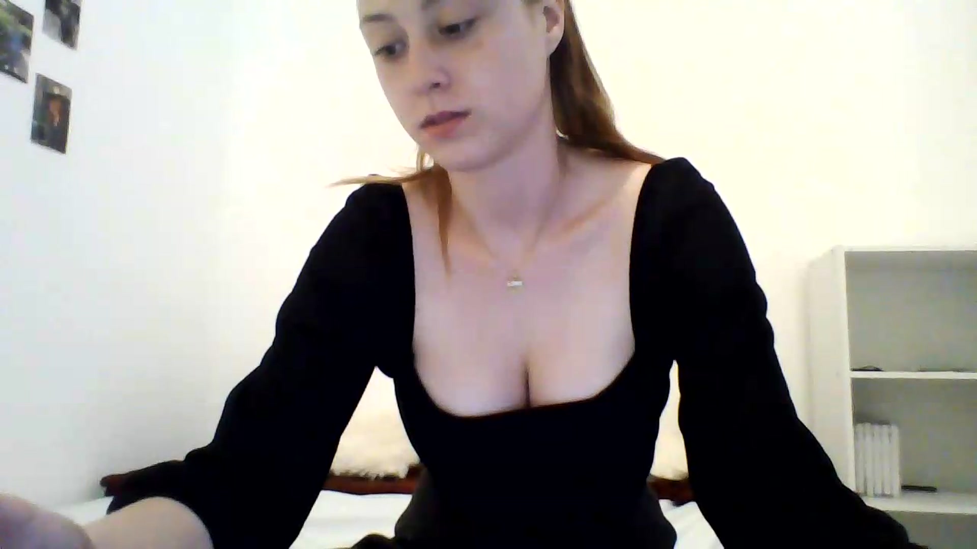 Gallery image thumbnail from RosalieNoir's myfreecams stream on, 07/08/2026, 20:13 image 18 of 20