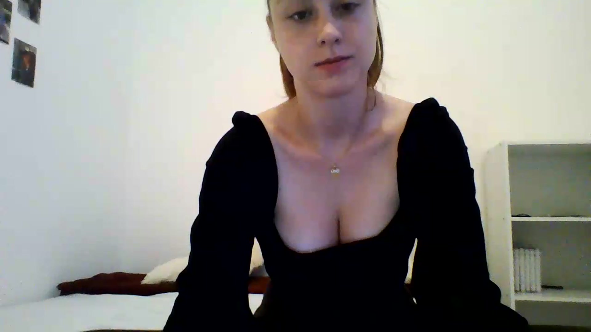 Gallery image thumbnail from RosalieNoir's myfreecams stream on, 07/08/2026, 20:13 image 12 of 20