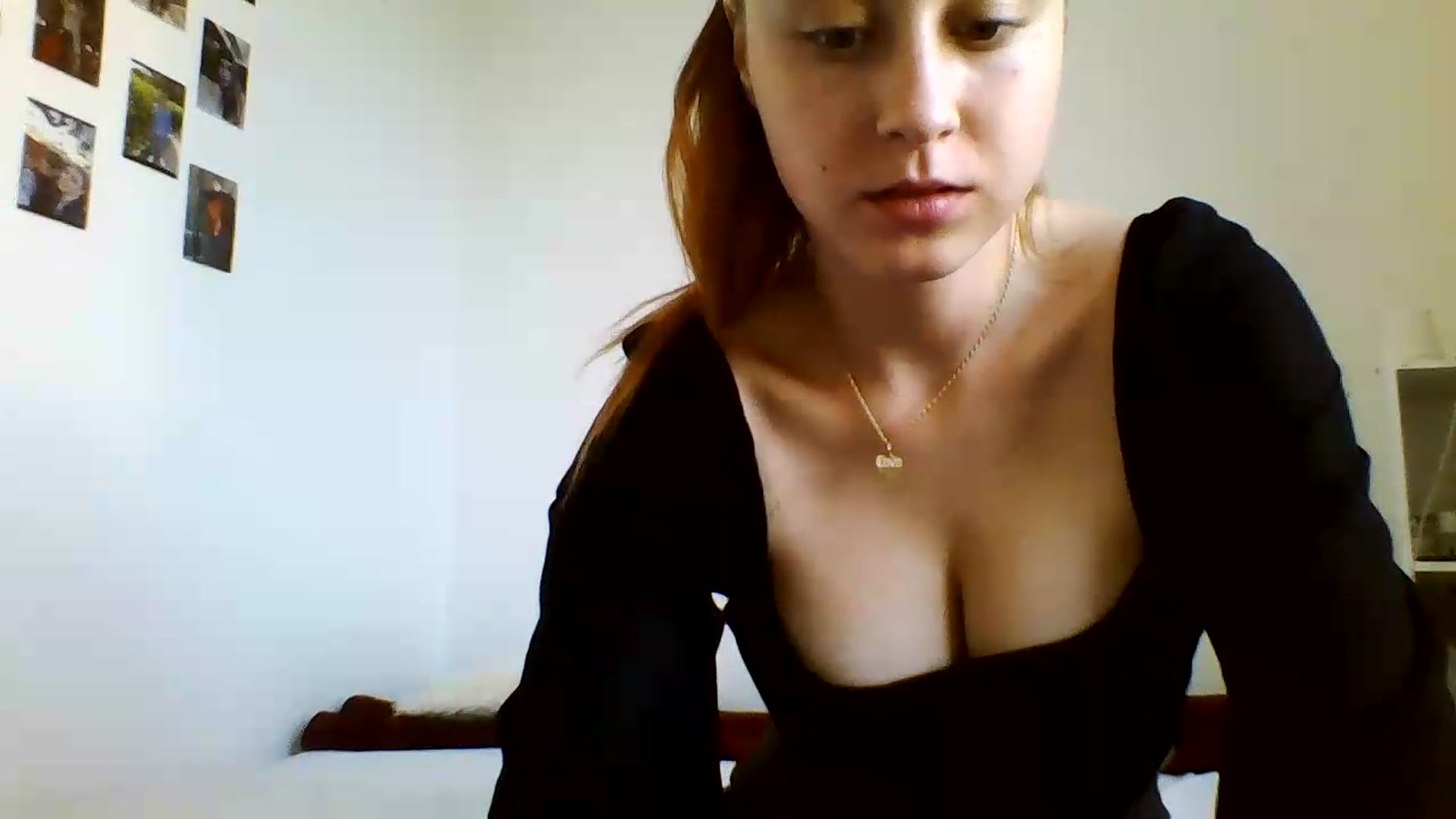 Gallery image thumbnail from RosalieNoir's myfreecams stream on, 07/09/2026, 17:43 image 17 of 20