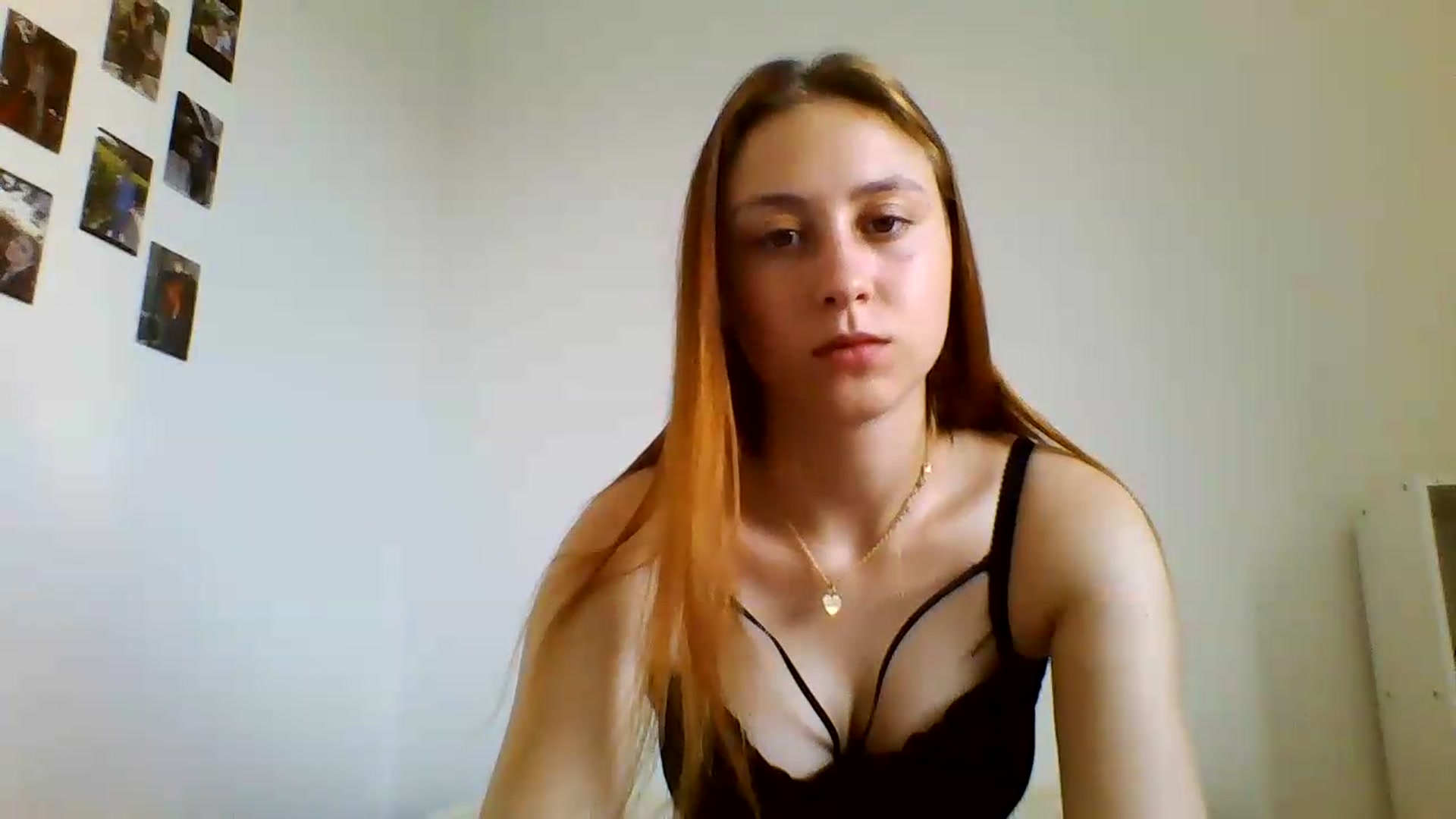 Gallery image thumbnail from RosalieNoir's myfreecams stream on, 07/10/2026, 18:02 image 11 of 20