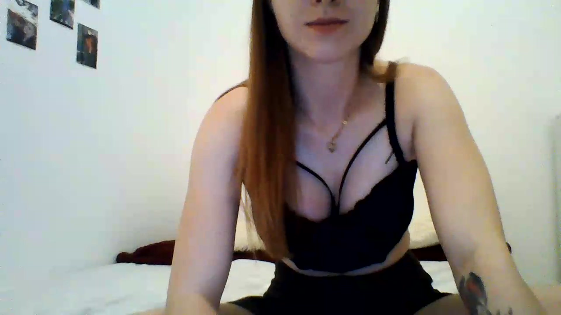 Gallery image thumbnail from RosalieNoir's myfreecams stream on, 07/10/2026, 21:06 image 19 of 20