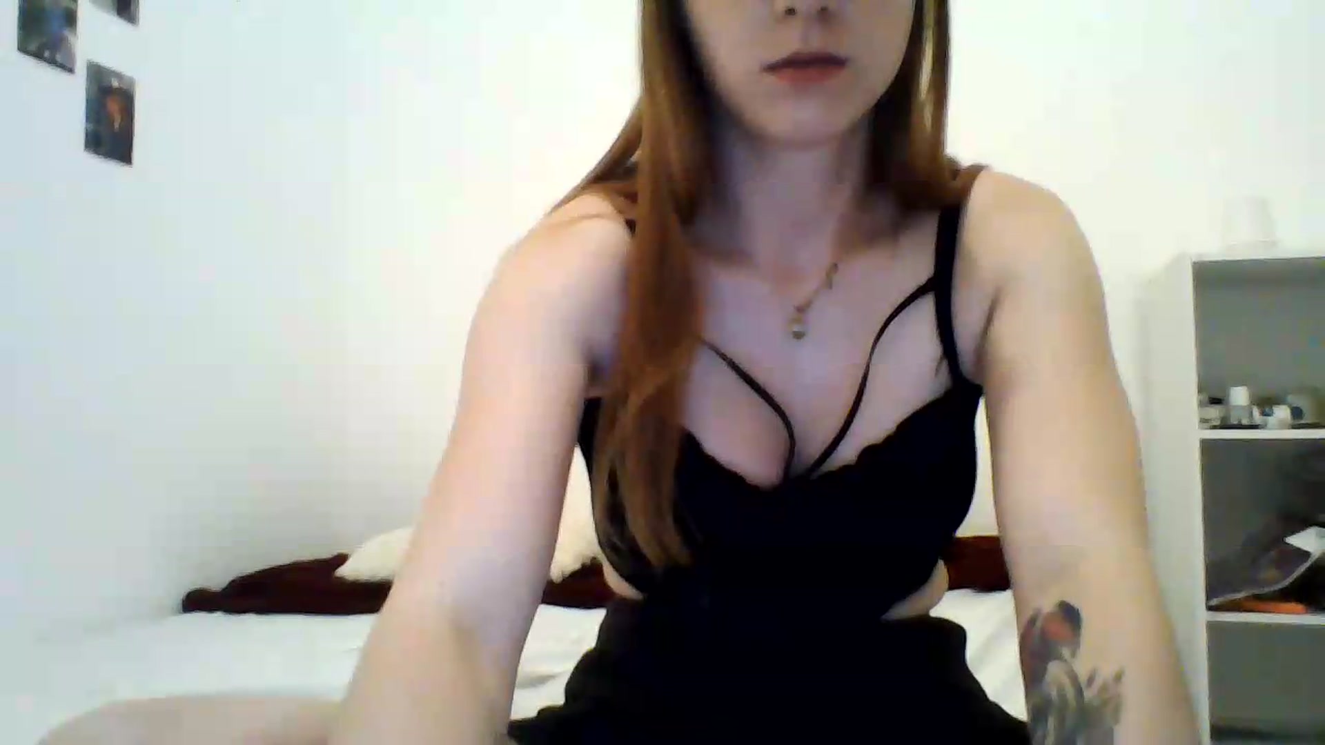 Gallery image thumbnail from RosalieNoir's myfreecams stream on, 07/10/2026, 22:03 image 6 of 20