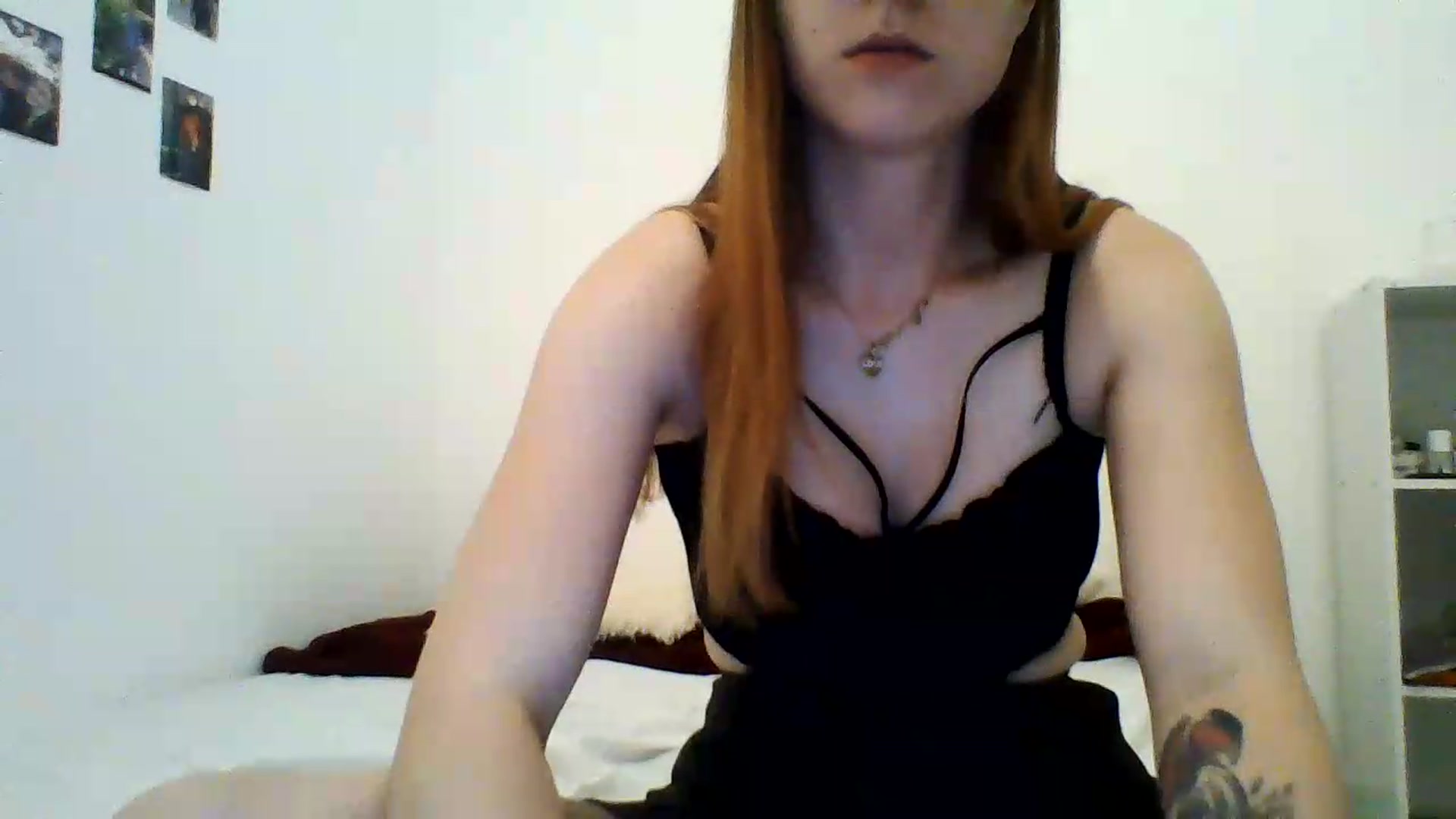 Gallery image thumbnail from RosalieNoir's myfreecams stream on, 07/10/2026, 22:03 image 8 of 20