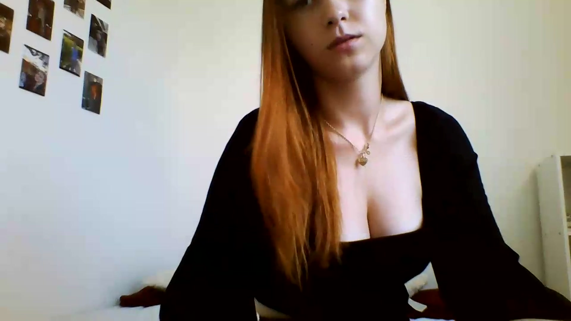 Gallery image thumbnail from RosalieNoir's myfreecams stream on, 07/11/2026, 08:19 image 10 of 20