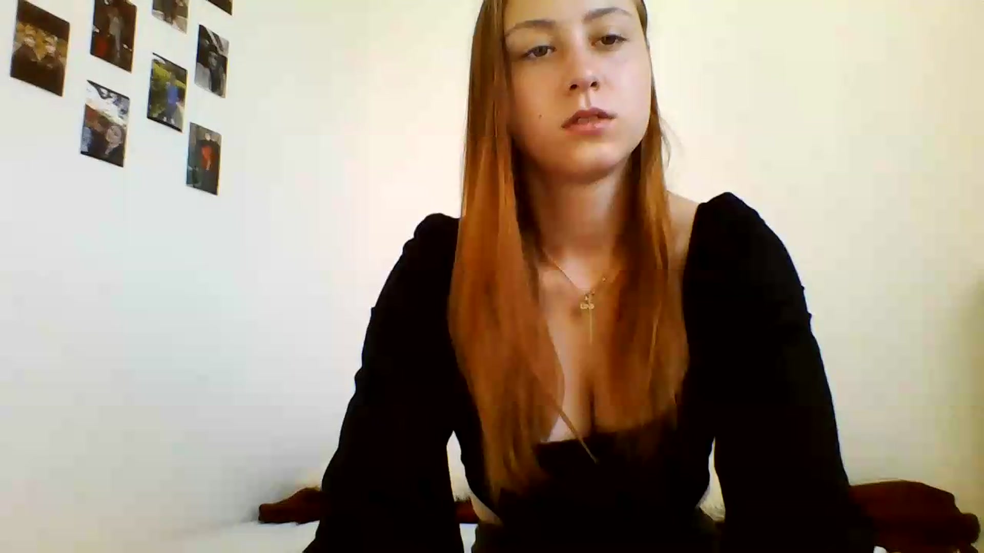 Gallery image thumbnail from RosalieNoir's myfreecams stream on, 07/11/2026, 08:19 image 18 of 20