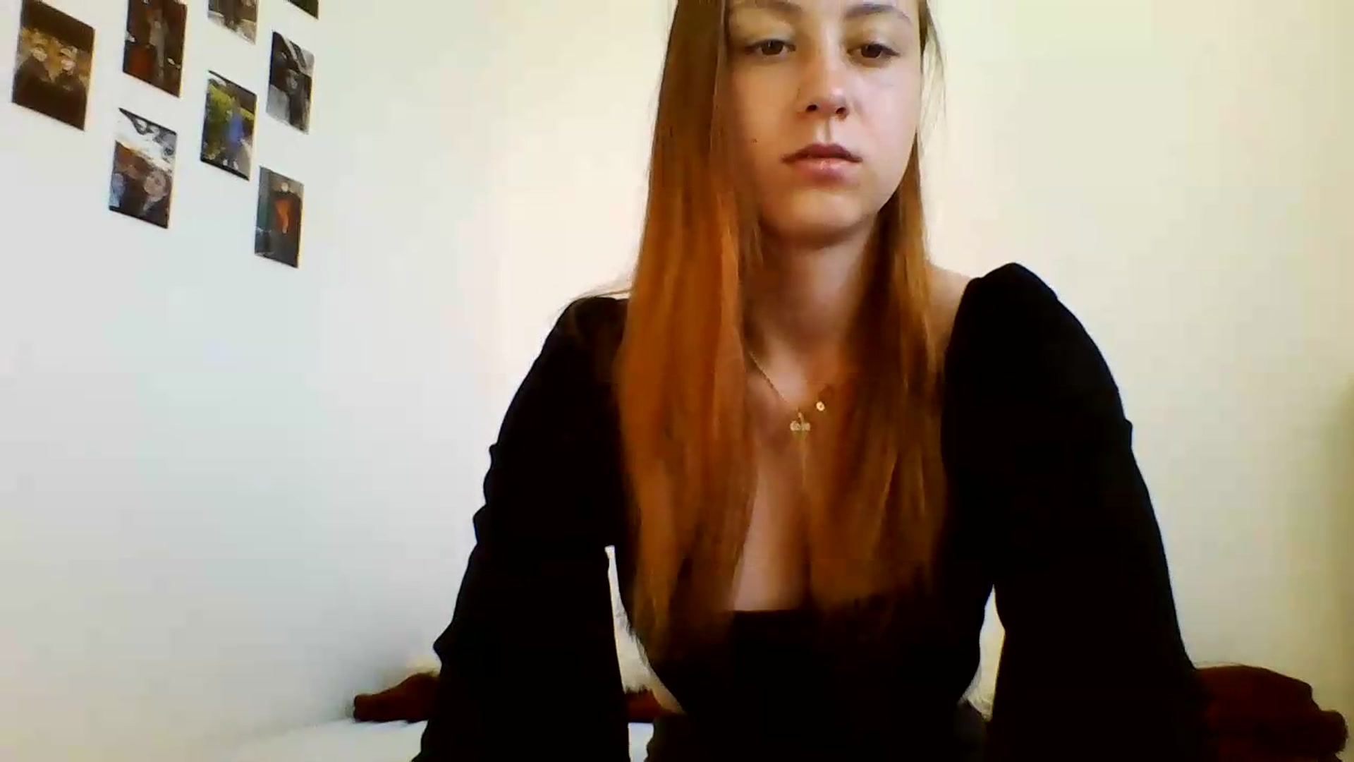 Gallery image thumbnail from RosalieNoir's myfreecams stream on, 07/11/2026, 08:19 image 17 of 20