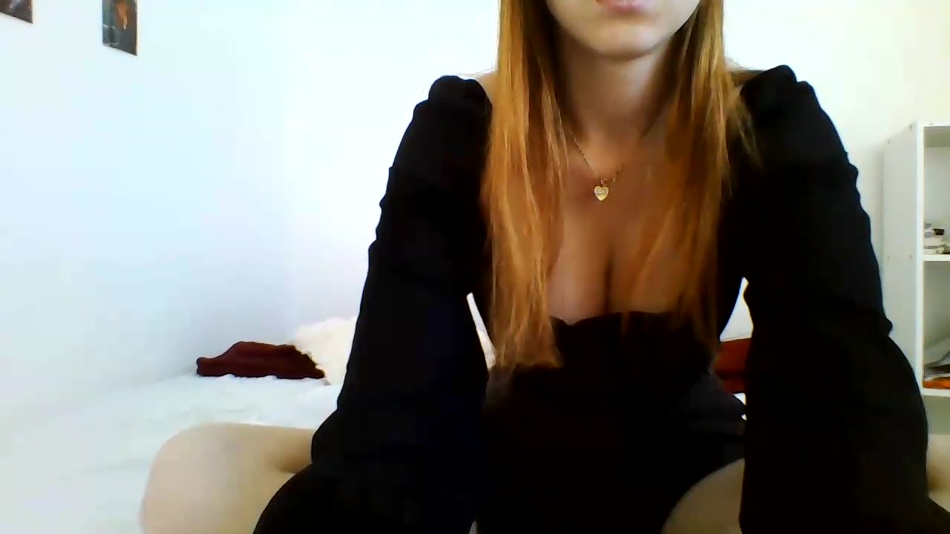 Gallery image thumbnail from RosalieNoir's myfreecams stream on, 07/11/2026, 09:05 image 14 of 20
