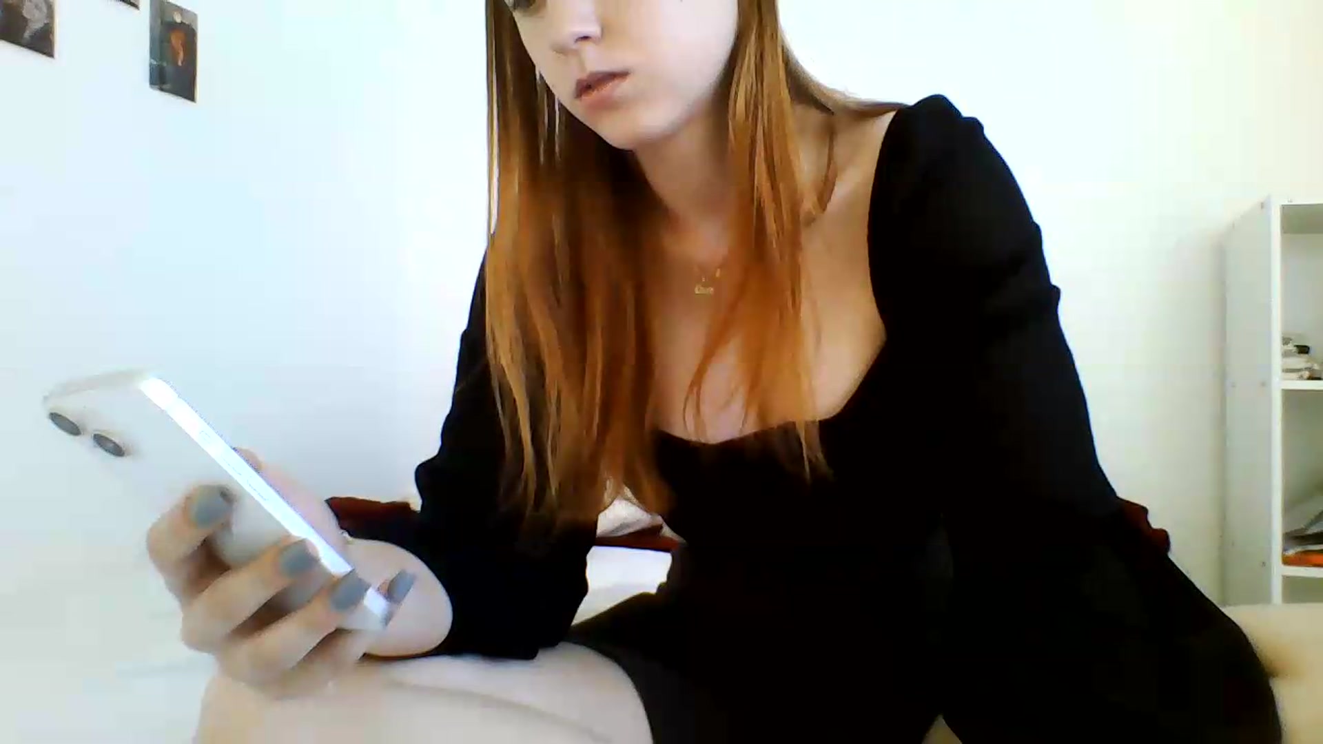 Gallery image thumbnail from RosalieNoir's myfreecams stream on, 07/11/2026, 09:05 image 9 of 20