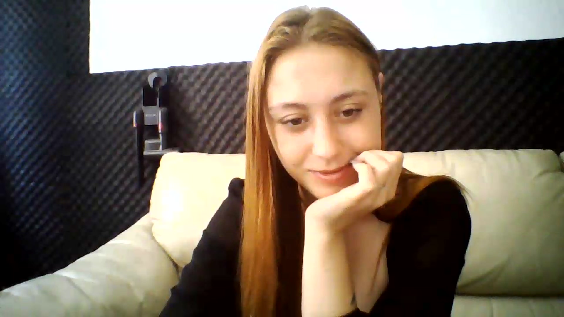 Gallery image thumbnail from RosalieNoir's myfreecams stream on, 07/12/2026, 11:45 image 14 of 20