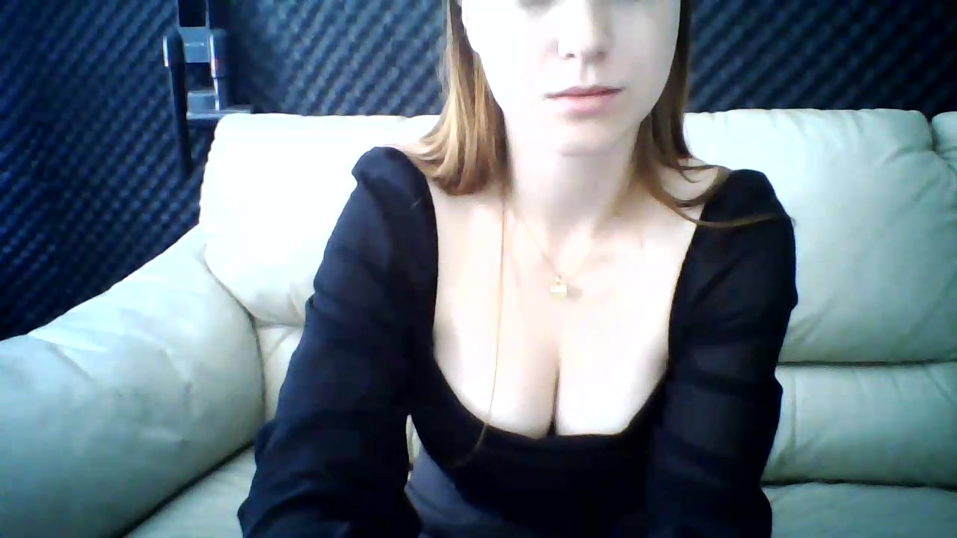 Gallery image thumbnail from RosalieNoir's myfreecams stream on, 07/12/2026, 11:45 image 5 of 20