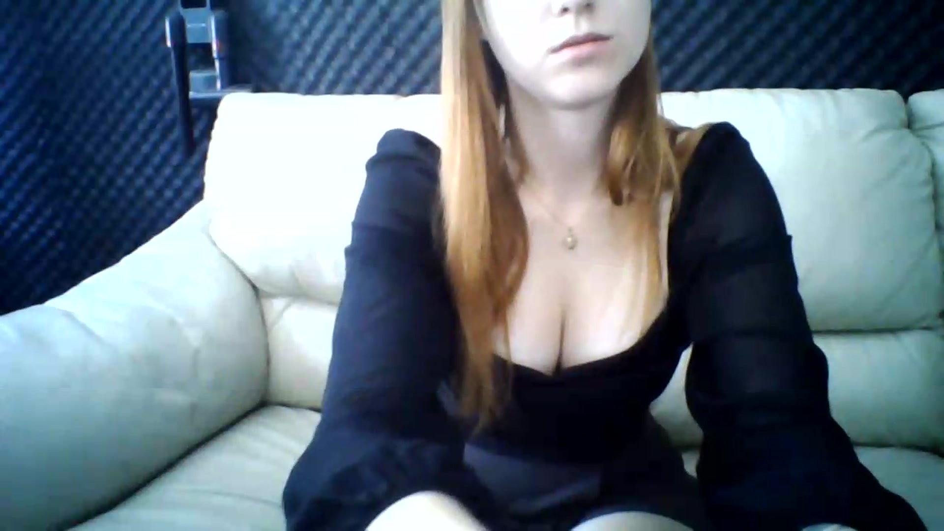Gallery image thumbnail from RosalieNoir's myfreecams stream on, 07/12/2026, 11:45 image 2 of 20