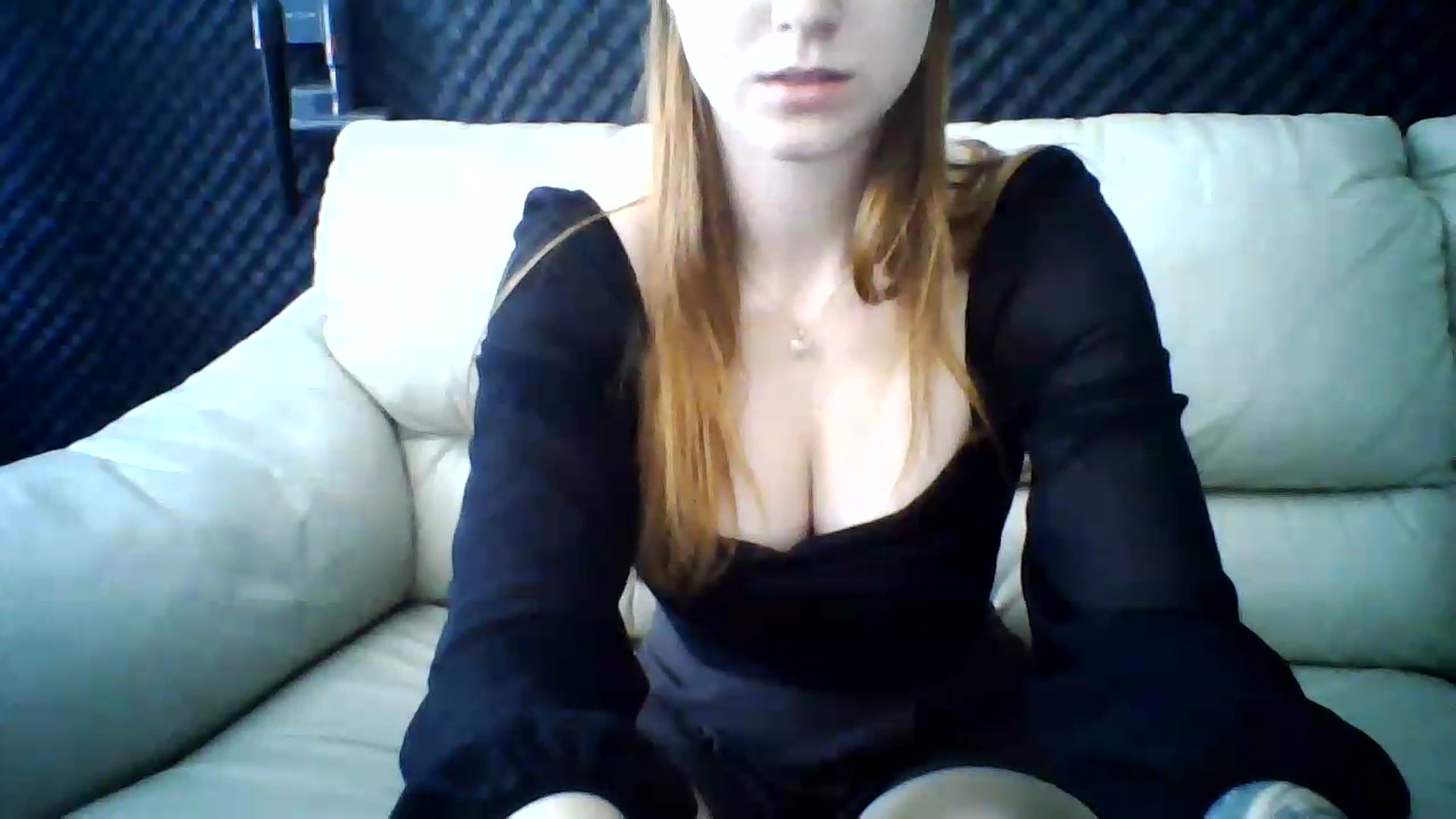 Gallery image thumbnail from RosalieNoir's myfreecams stream on, 07/12/2026, 11:45 image 4 of 20