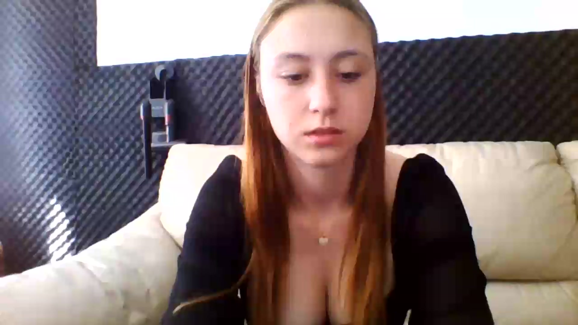 Gallery image thumbnail from RosalieNoir's myfreecams stream on, 07/12/2026, 13:39 image 5 of 20