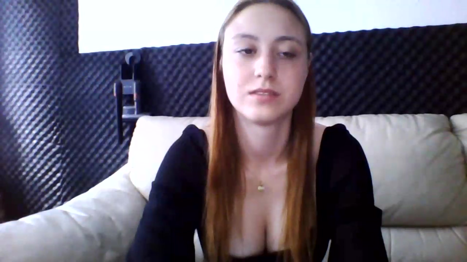 Gallery image thumbnail from RosalieNoir's myfreecams stream on, 07/12/2026, 13:39 image 9 of 20