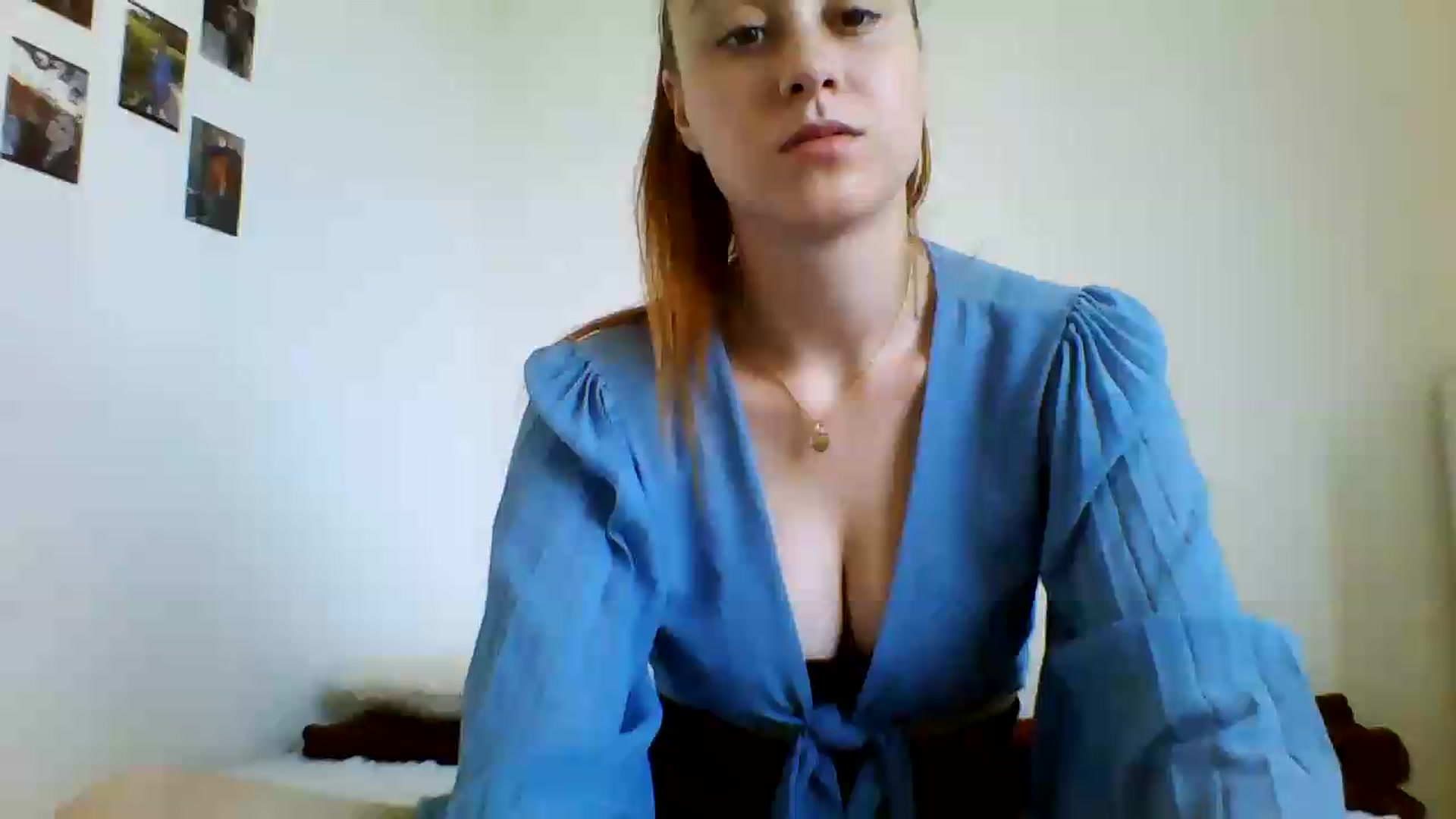 Gallery image thumbnail from RosalieNoir's myfreecams stream on, 07/15/2026, 17:01 image 10 of 20