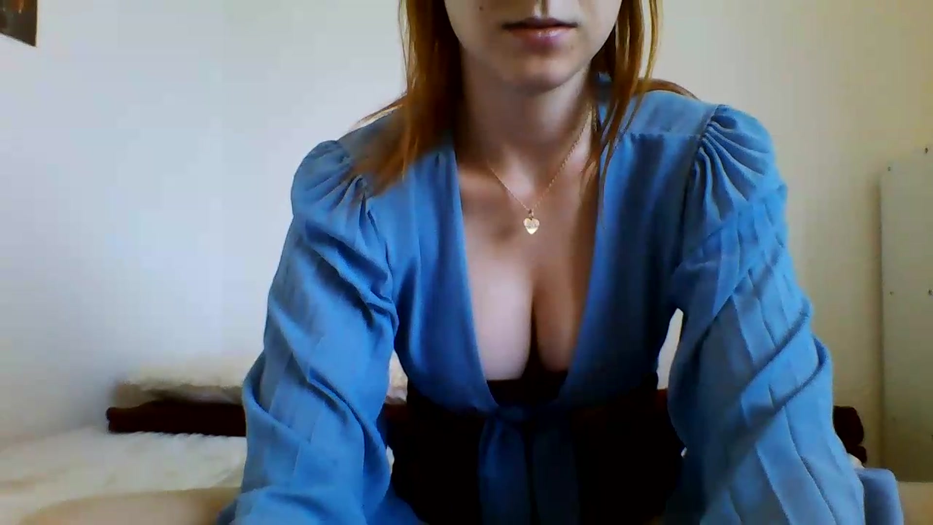 Gallery image thumbnail from RosalieNoir's myfreecams stream on, 07/15/2026, 18:19 image 11 of 20