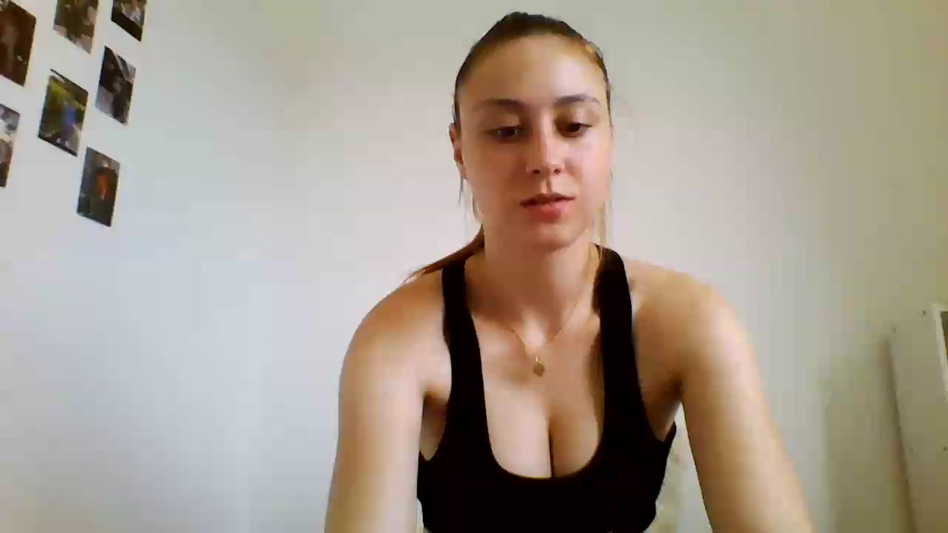 Gallery image thumbnail from RosalieNoir's myfreecams stream on, 07/16/2026, 15:52 image 3 of 20