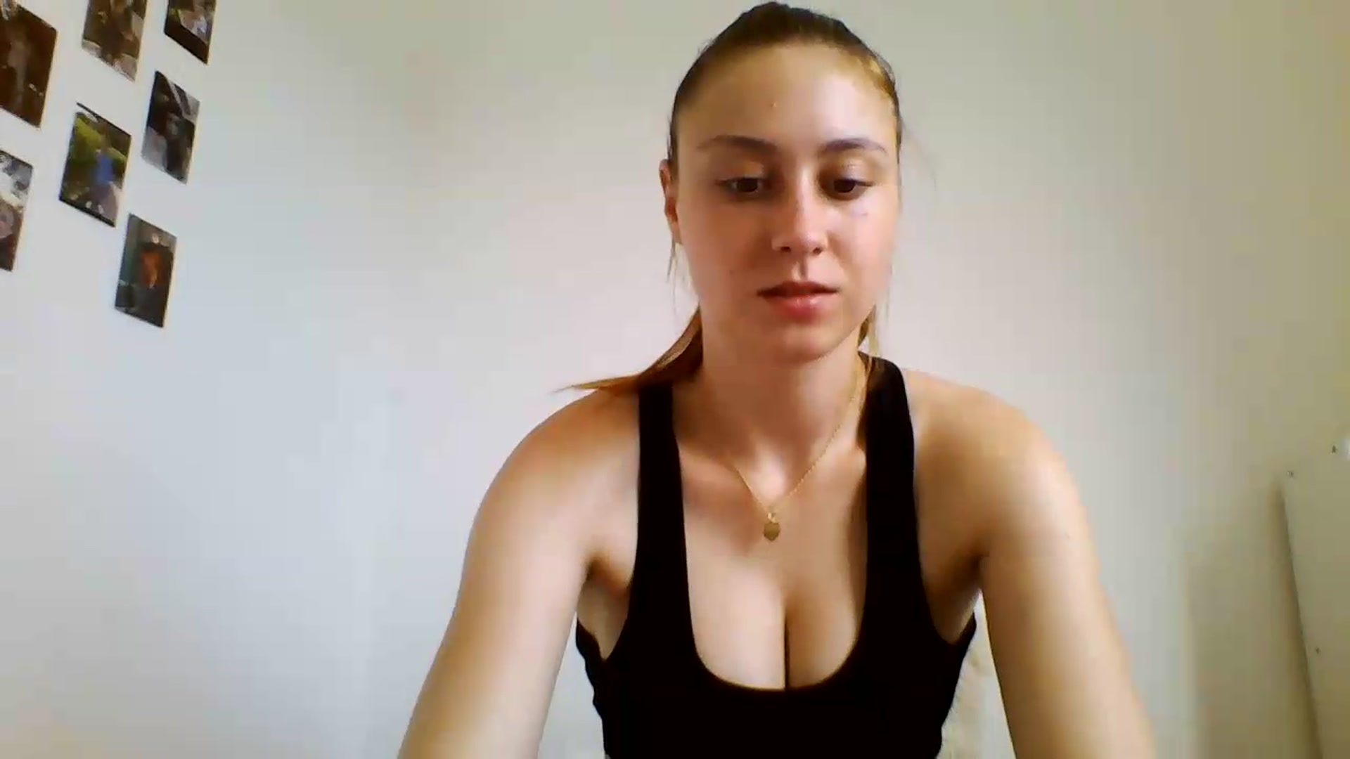 Gallery image thumbnail from RosalieNoir's myfreecams stream on, 07/16/2026, 15:52 image 5 of 20