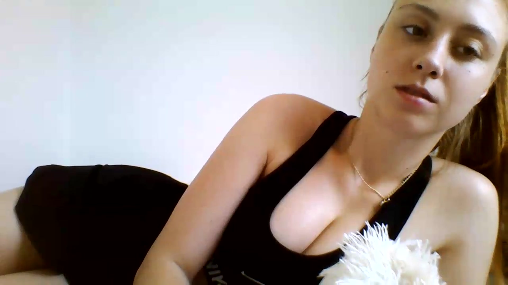 Gallery image thumbnail from RosalieNoir's myfreecams stream on, 07/16/2026, 15:52 image 17 of 20