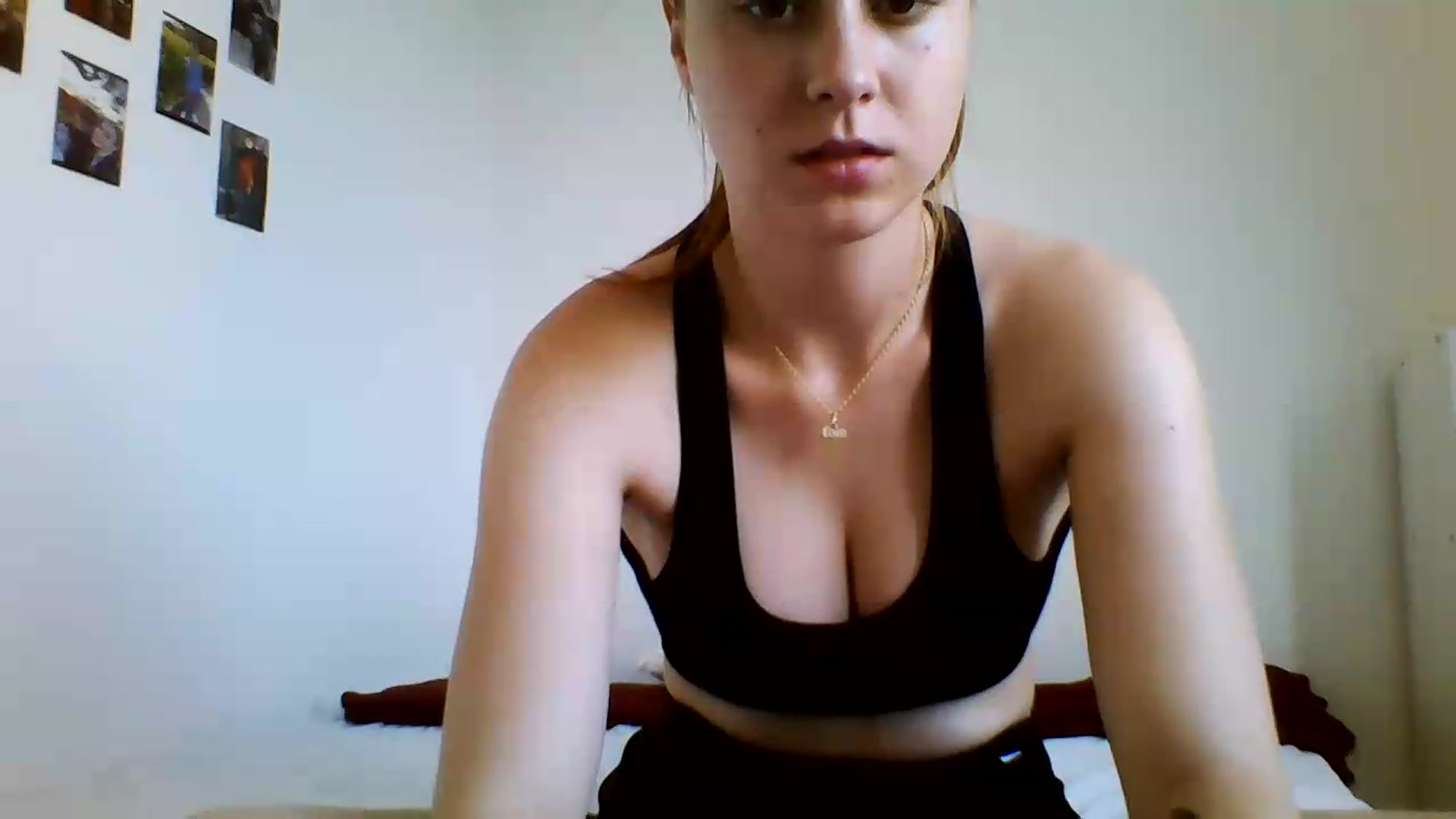 Gallery image thumbnail from RosalieNoir's myfreecams stream on, 07/16/2026, 17:02 image 20 of 20