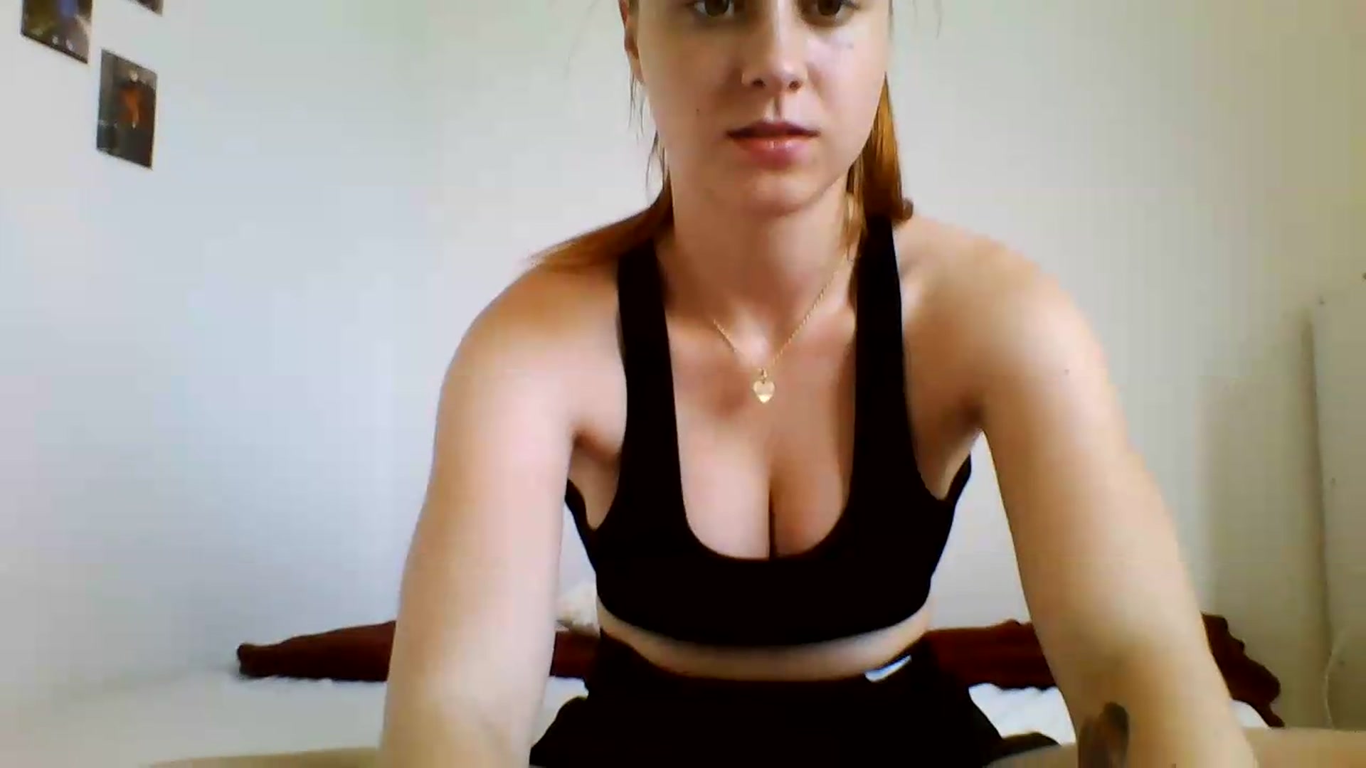 Gallery image thumbnail from RosalieNoir's myfreecams stream on, 07/16/2026, 17:02 image 2 of 20
