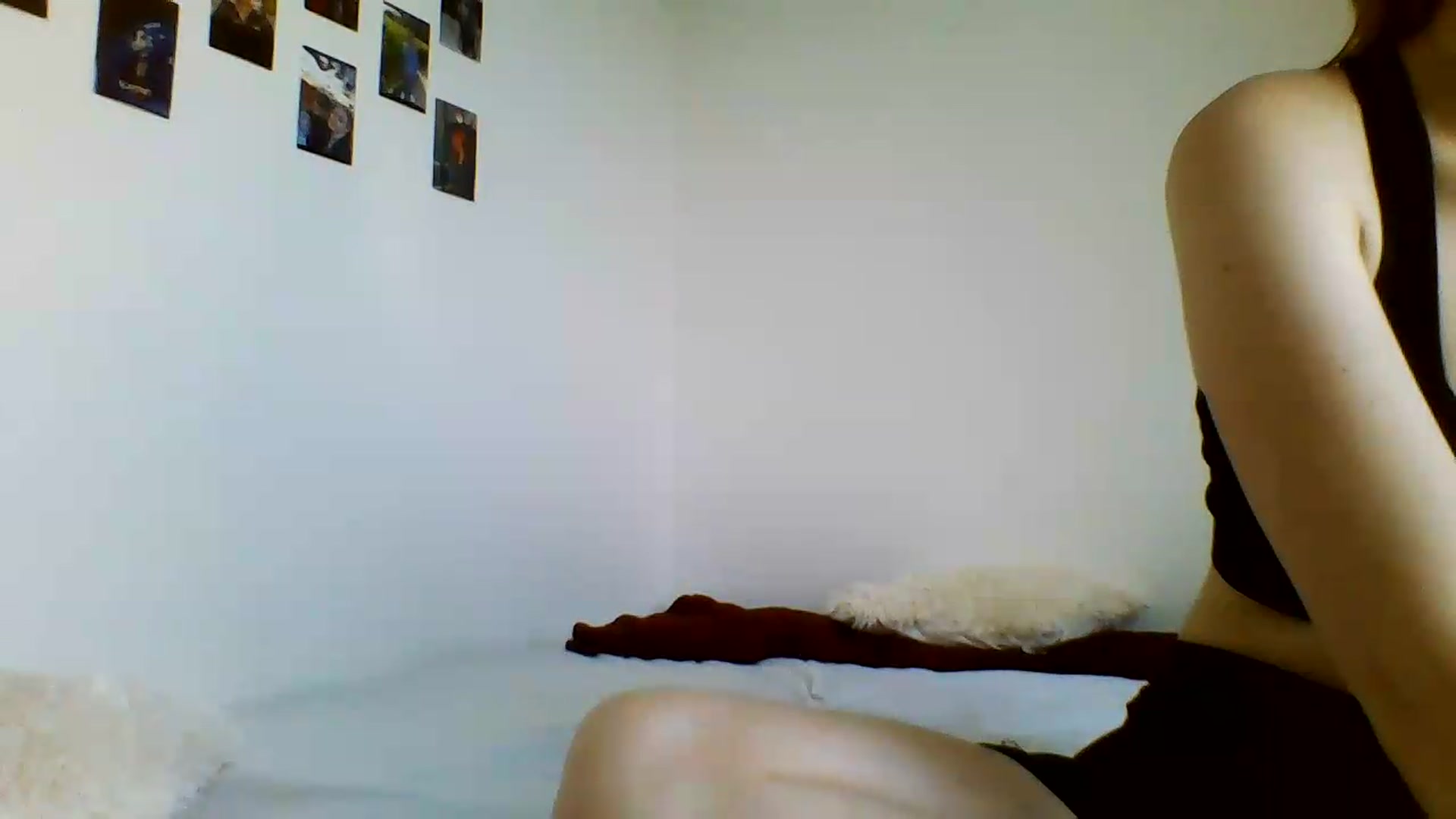 Gallery image thumbnail from RosalieNoir's myfreecams stream on, 07/16/2026, 18:32 image 18 of 20