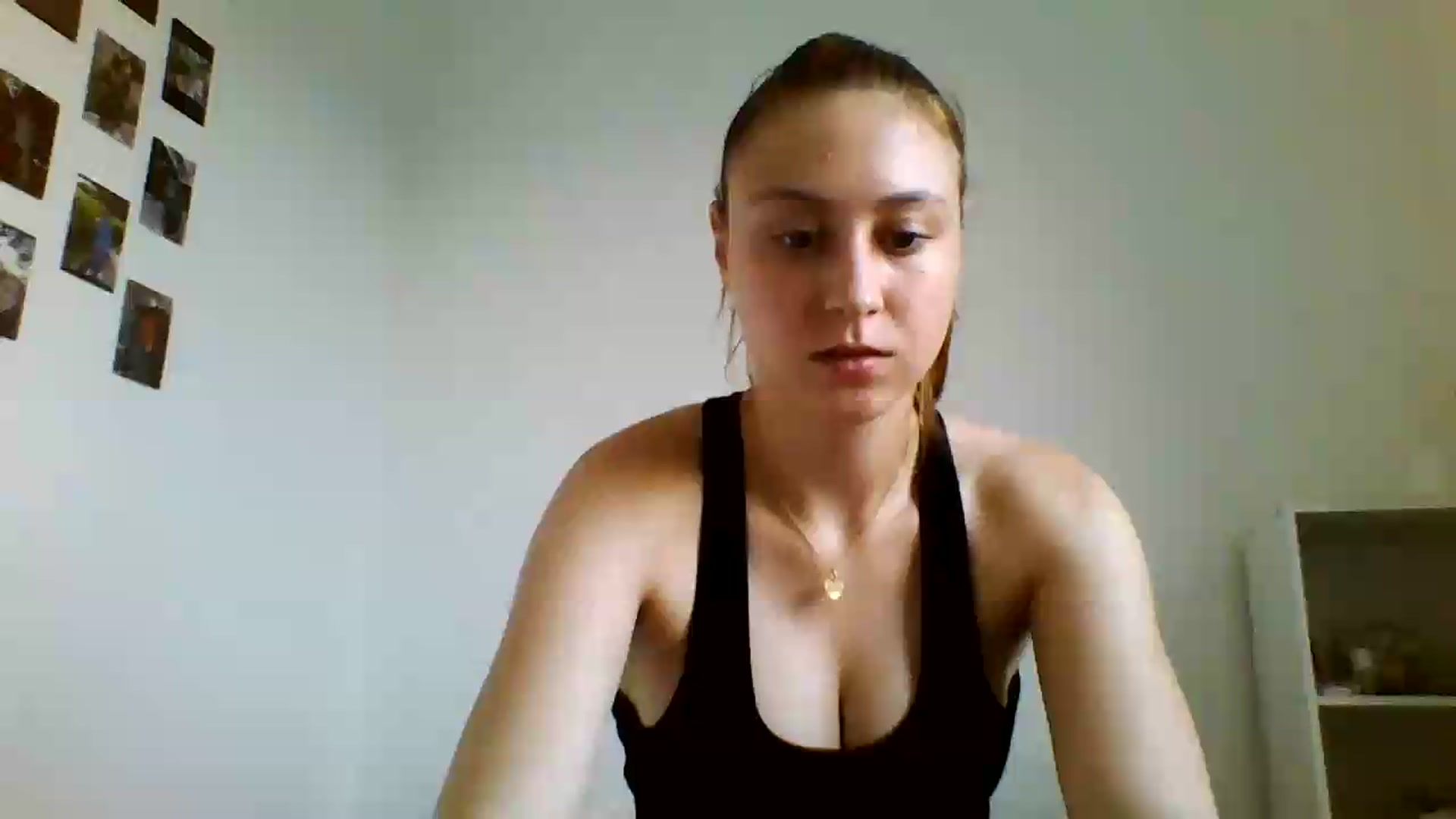 Gallery image thumbnail from RosalieNoir's myfreecams stream on, 07/16/2026, 18:32 image 16 of 20