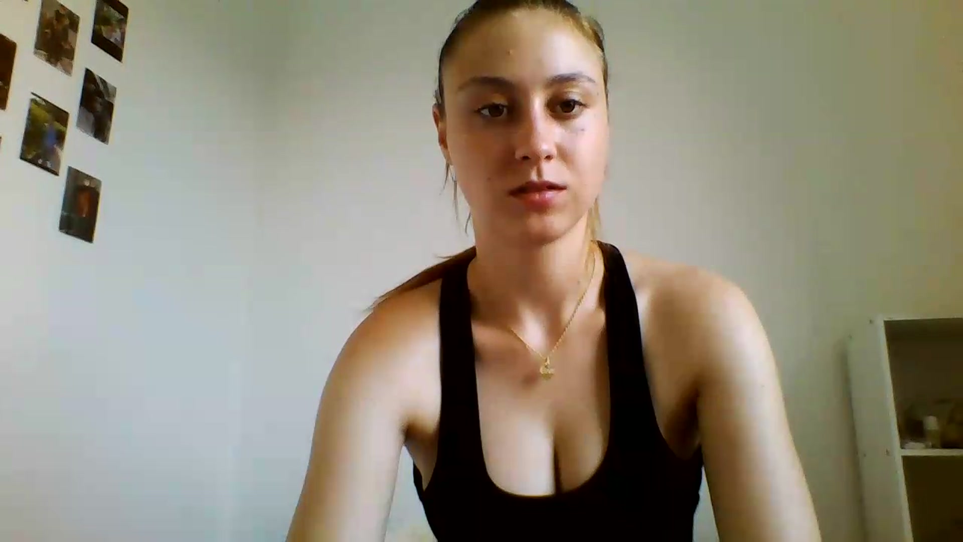 Gallery image thumbnail from RosalieNoir's myfreecams stream on, 07/16/2026, 18:32 image 11 of 20
