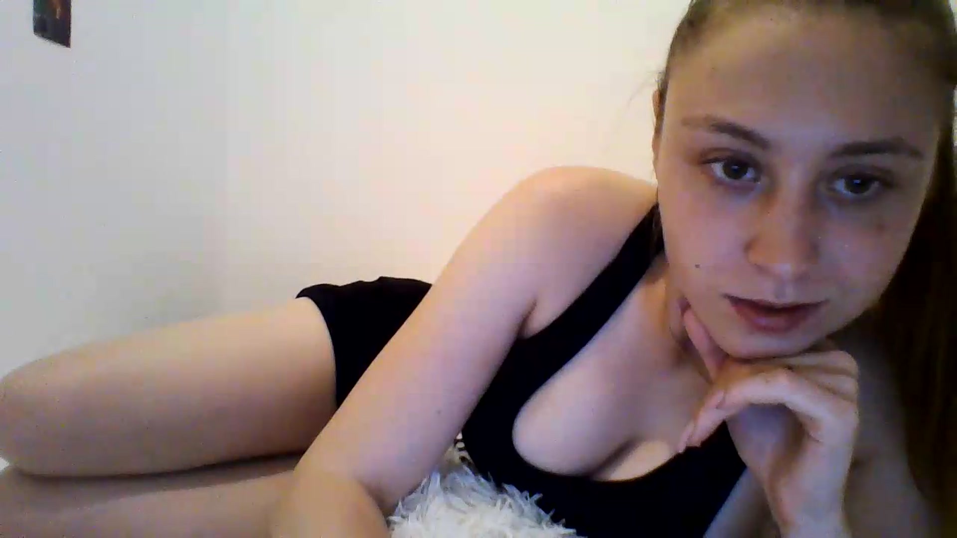 Gallery image thumbnail from RosalieNoir's myfreecams stream on, 07/16/2026, 20:17 image 16 of 20