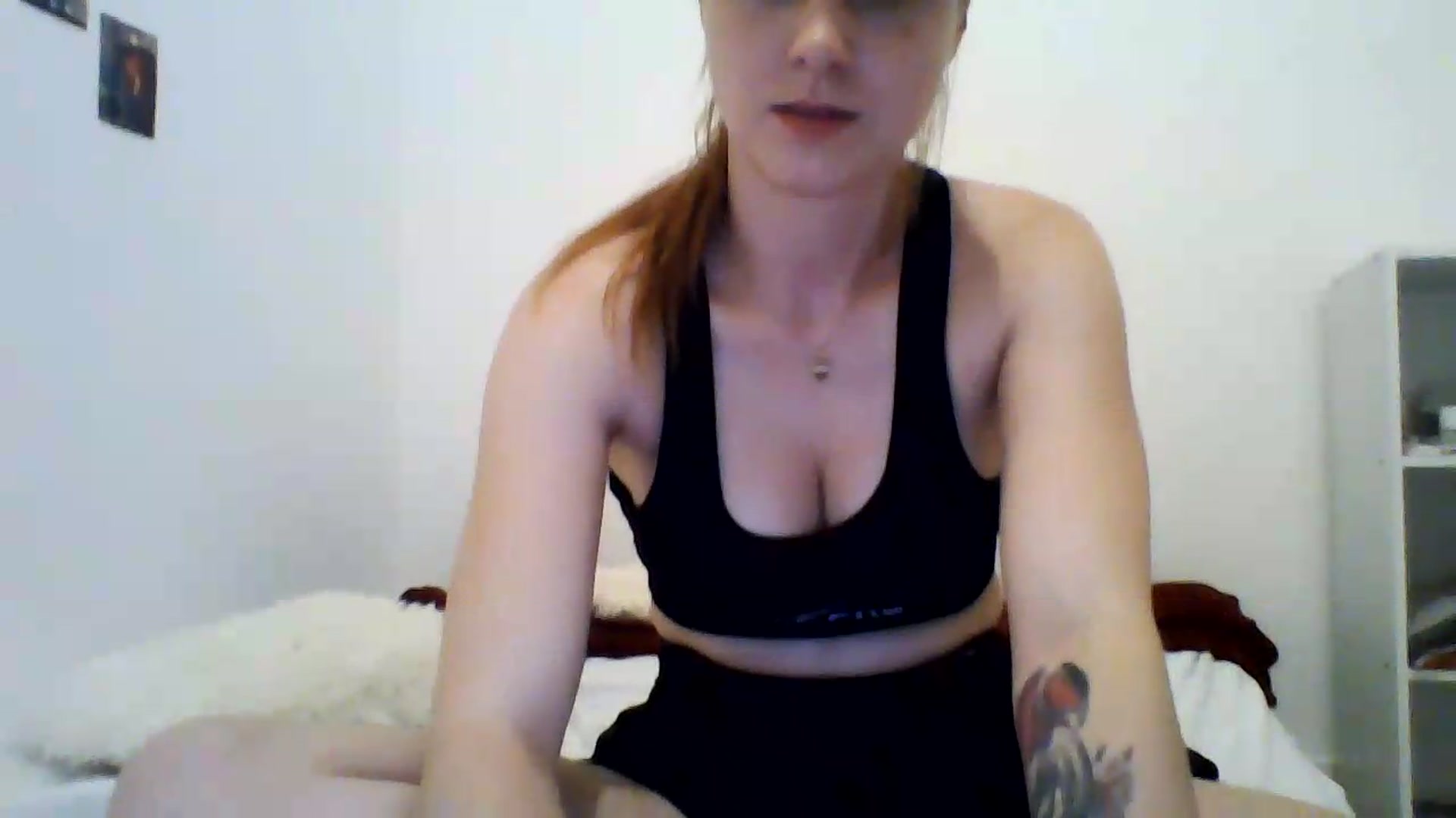 Gallery image thumbnail from RosalieNoir's myfreecams stream on, 07/16/2026, 21:05 image 8 of 20