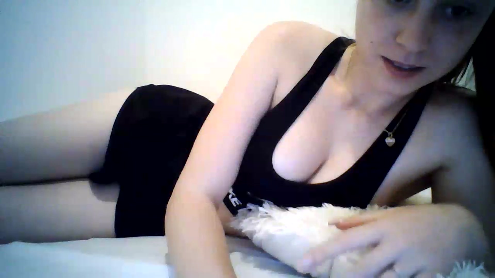 Gallery image thumbnail from RosalieNoir's myfreecams stream on, 07/16/2026, 21:05 image 10 of 20