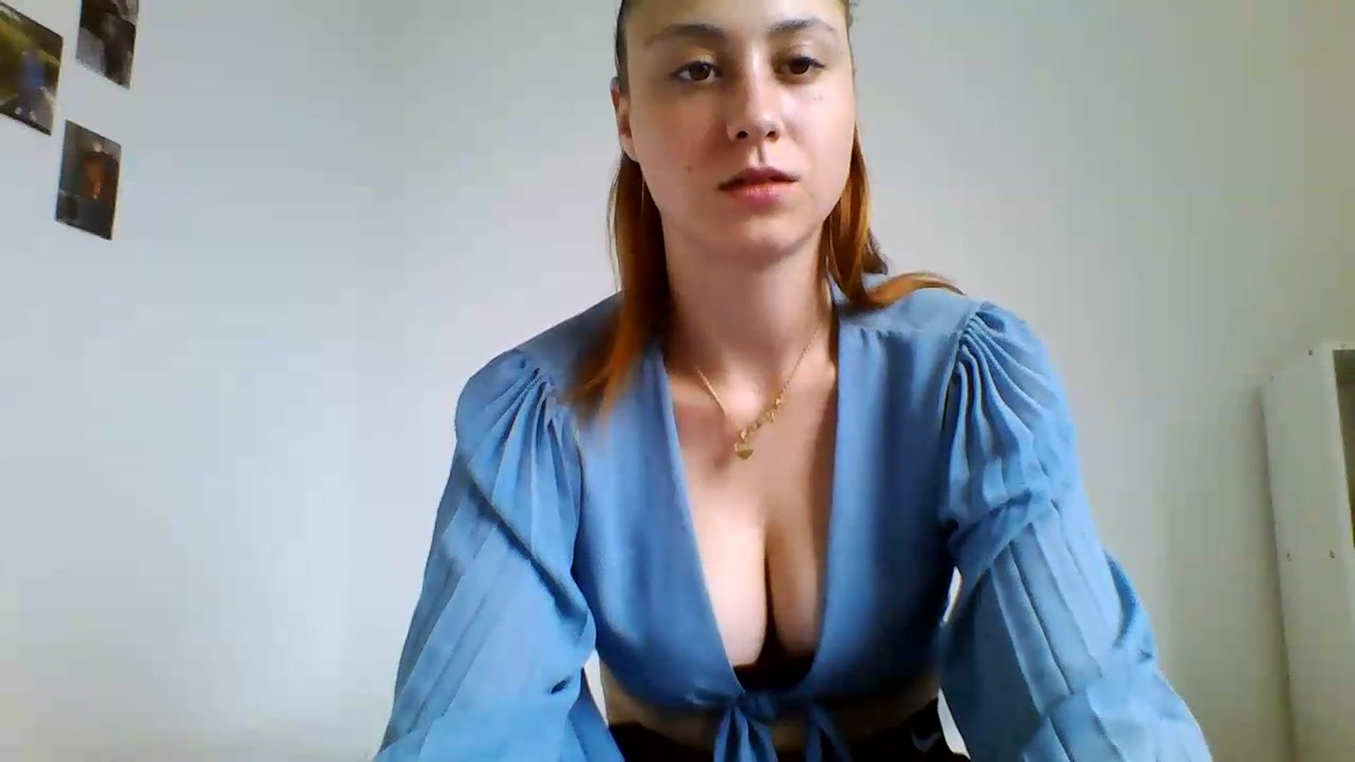Gallery image thumbnail from RosalieNoir's myfreecams stream on, 07/18/2026, 14:07 image 18 of 20
