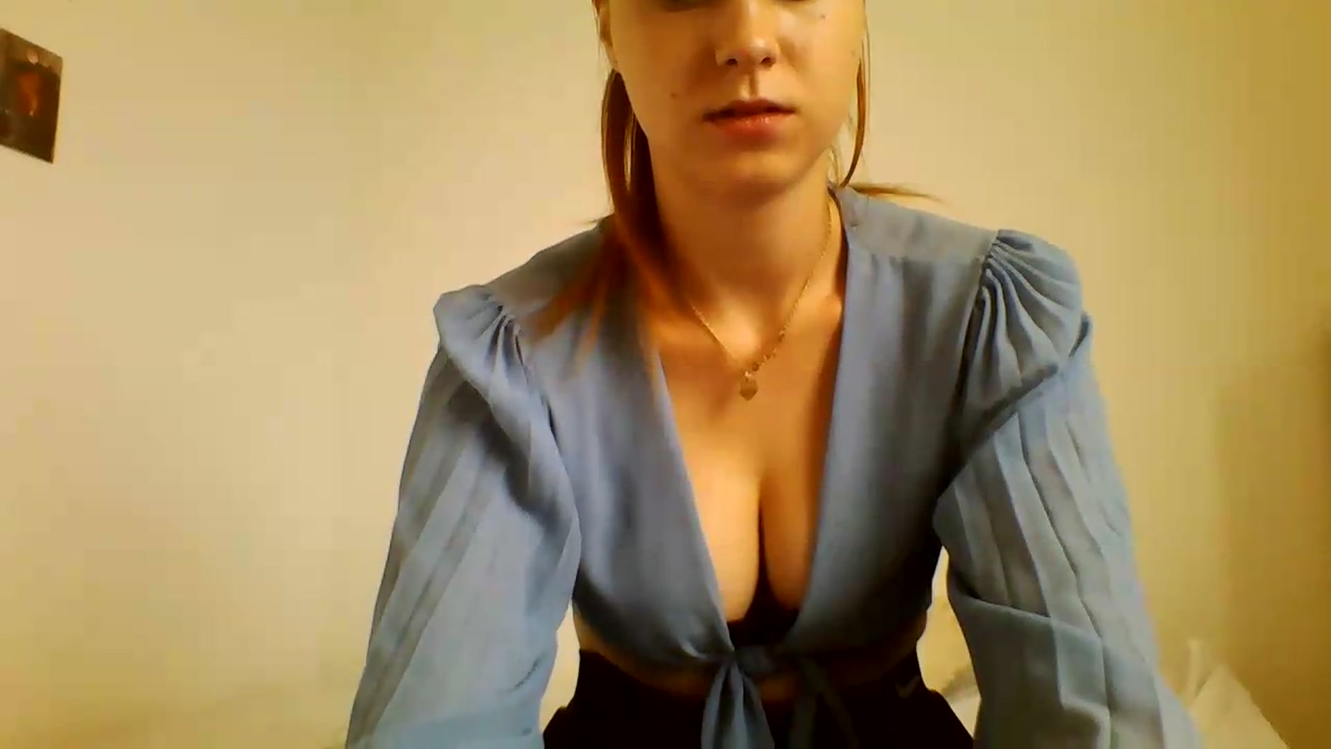 Gallery image thumbnail from RosalieNoir's myfreecams stream on, 07/18/2026, 14:07 image 11 of 20