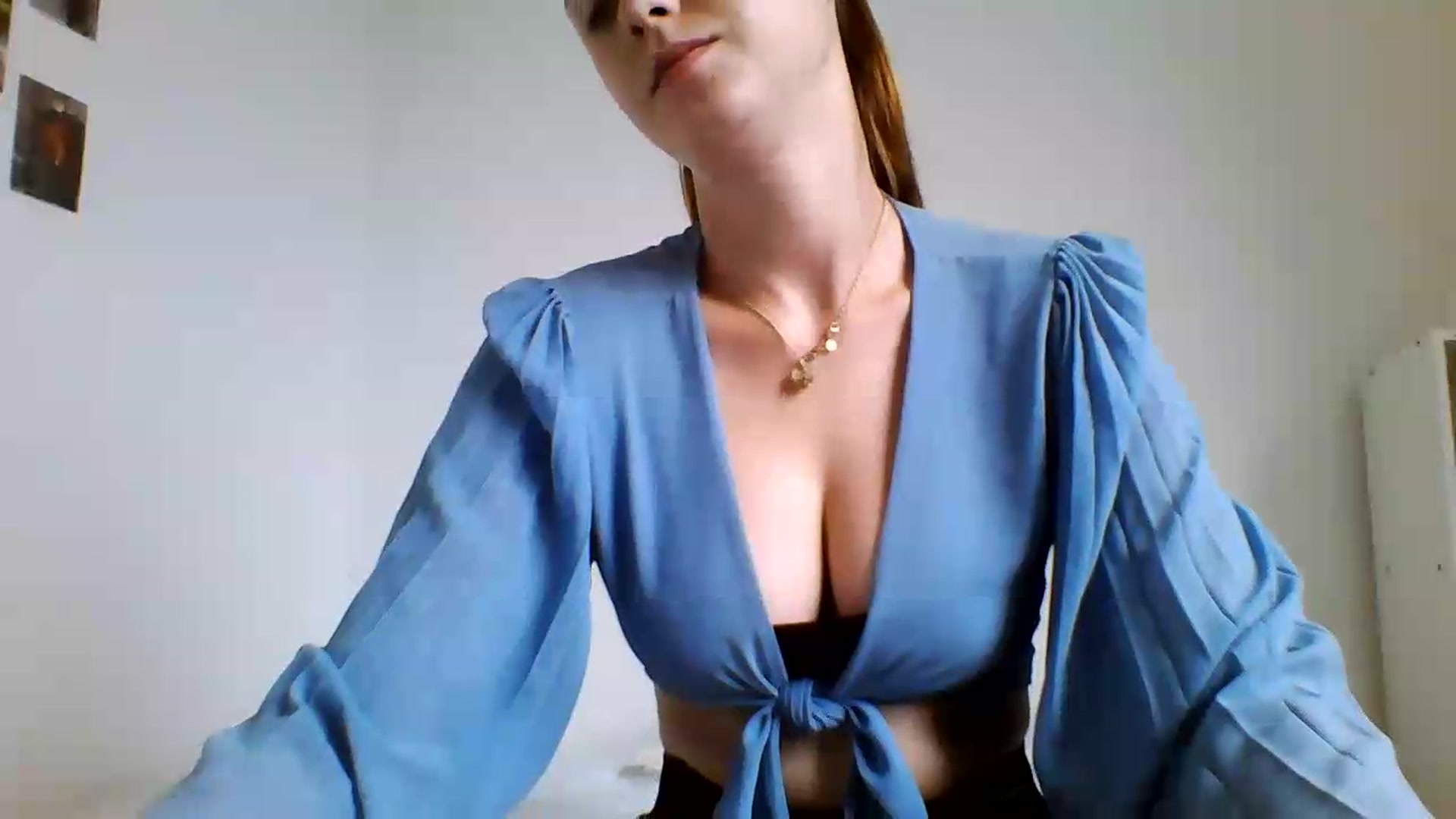 Gallery image thumbnail from RosalieNoir's myfreecams stream on, 07/18/2026, 15:35 image 8 of 20