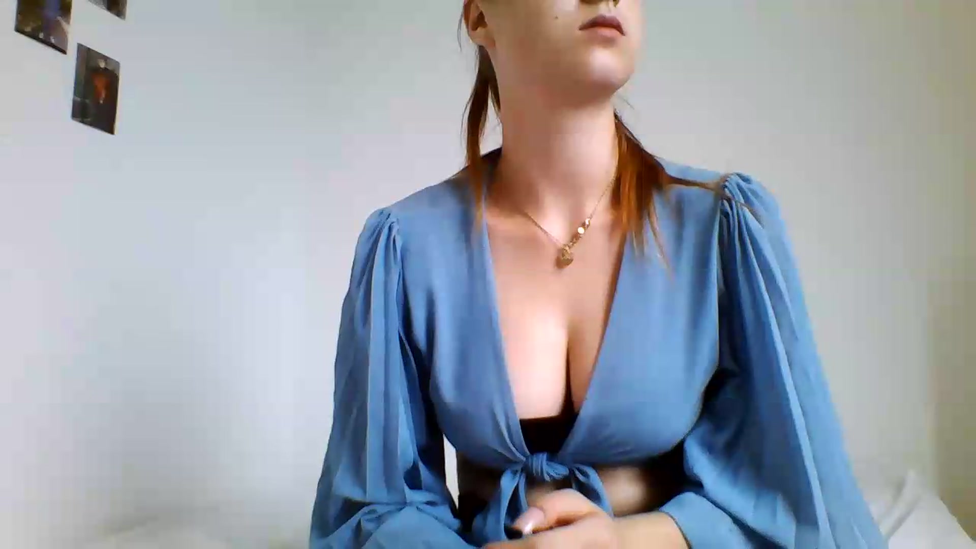 Gallery image thumbnail from RosalieNoir's myfreecams stream on, 07/18/2026, 15:35 image 3 of 20