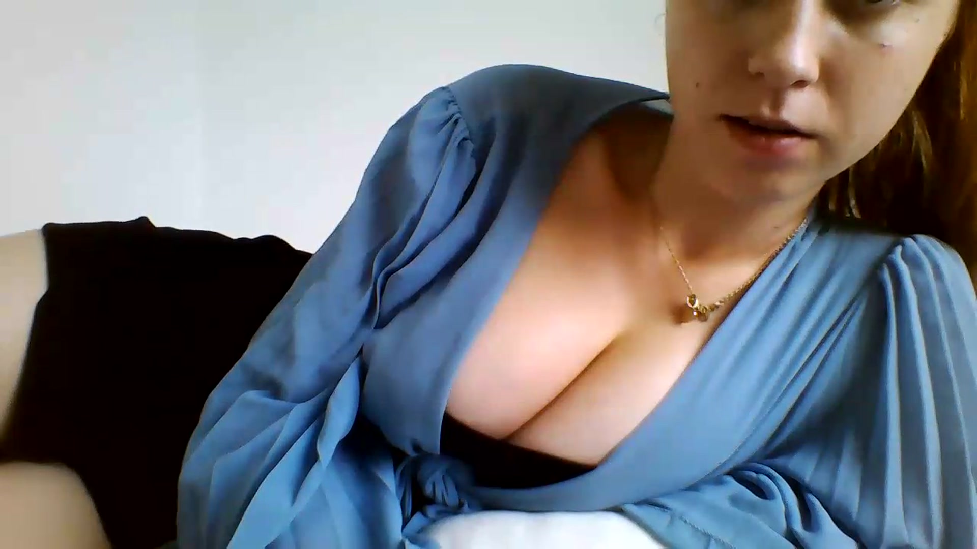 Gallery image thumbnail from RosalieNoir's myfreecams stream on, 07/18/2026, 15:35 image 12 of 20