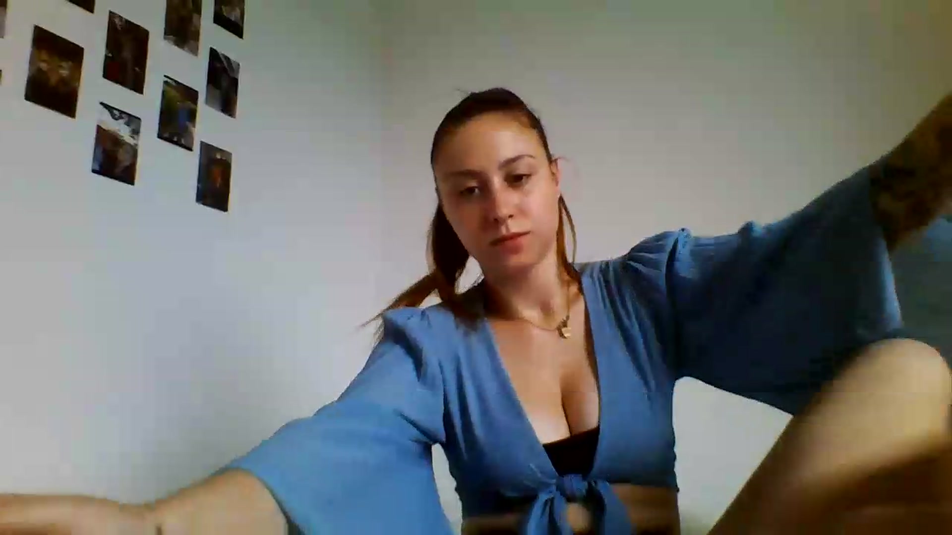 Gallery image thumbnail from RosalieNoir's myfreecams stream on, 07/18/2026, 16:01 image 12 of 20