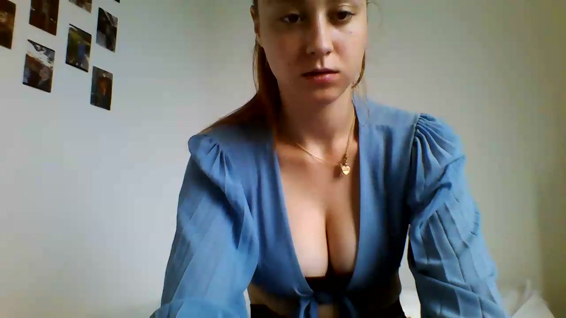 Gallery image thumbnail from RosalieNoir's myfreecams stream on, 07/18/2026, 16:01 image 5 of 20