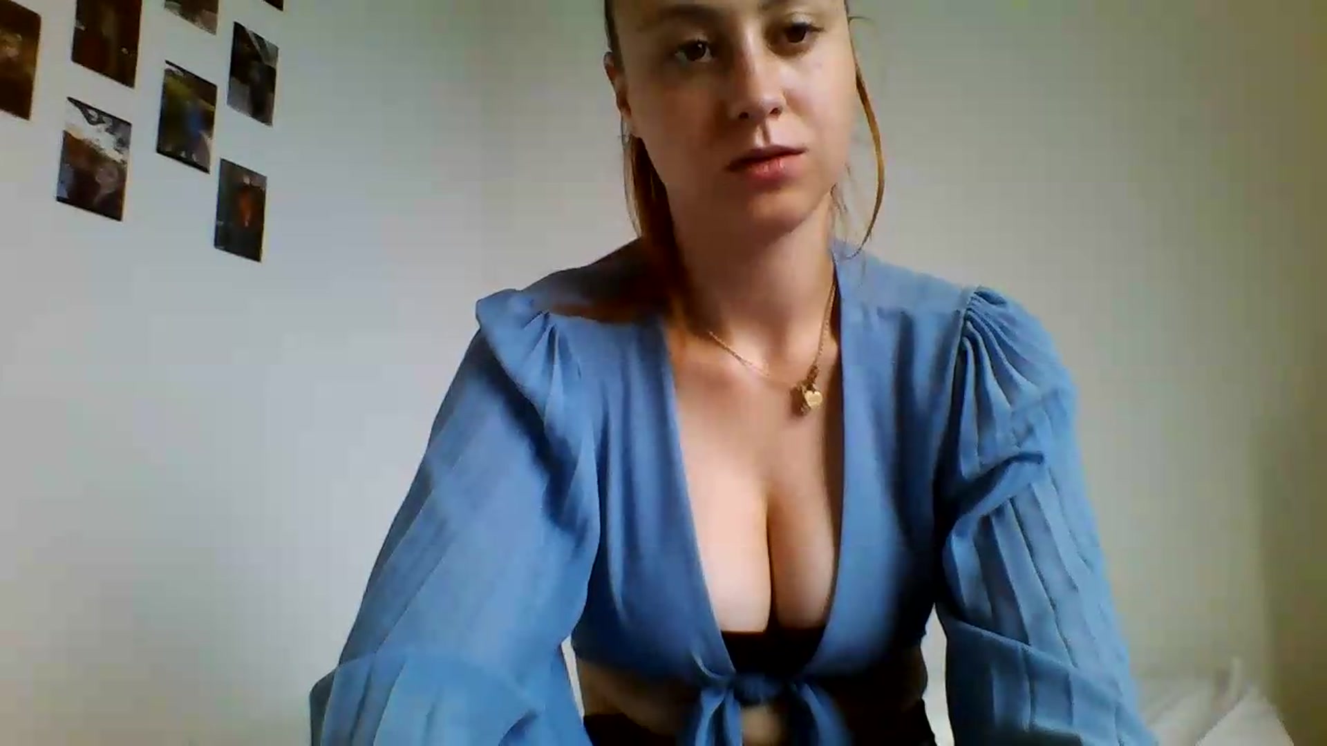 Gallery image thumbnail from RosalieNoir's myfreecams stream on, 07/18/2026, 16:01 image 8 of 20