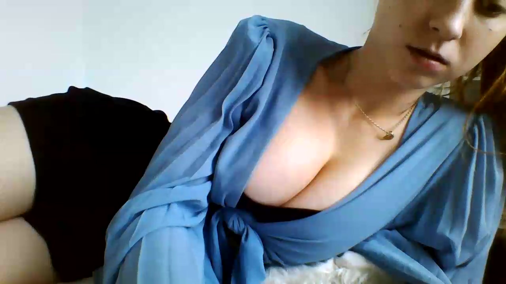 Gallery image thumbnail from RosalieNoir's myfreecams stream on, 07/18/2026, 16:36 image 11 of 20