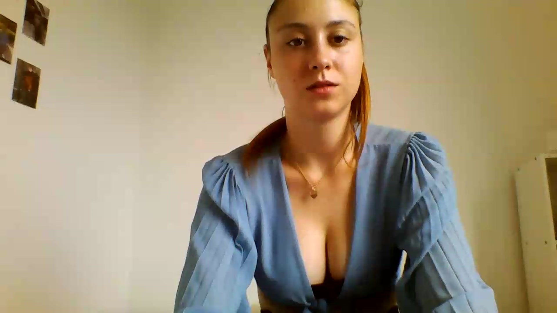 Gallery image thumbnail from RosalieNoir's myfreecams stream on, 07/18/2026, 17:33 image 9 of 20