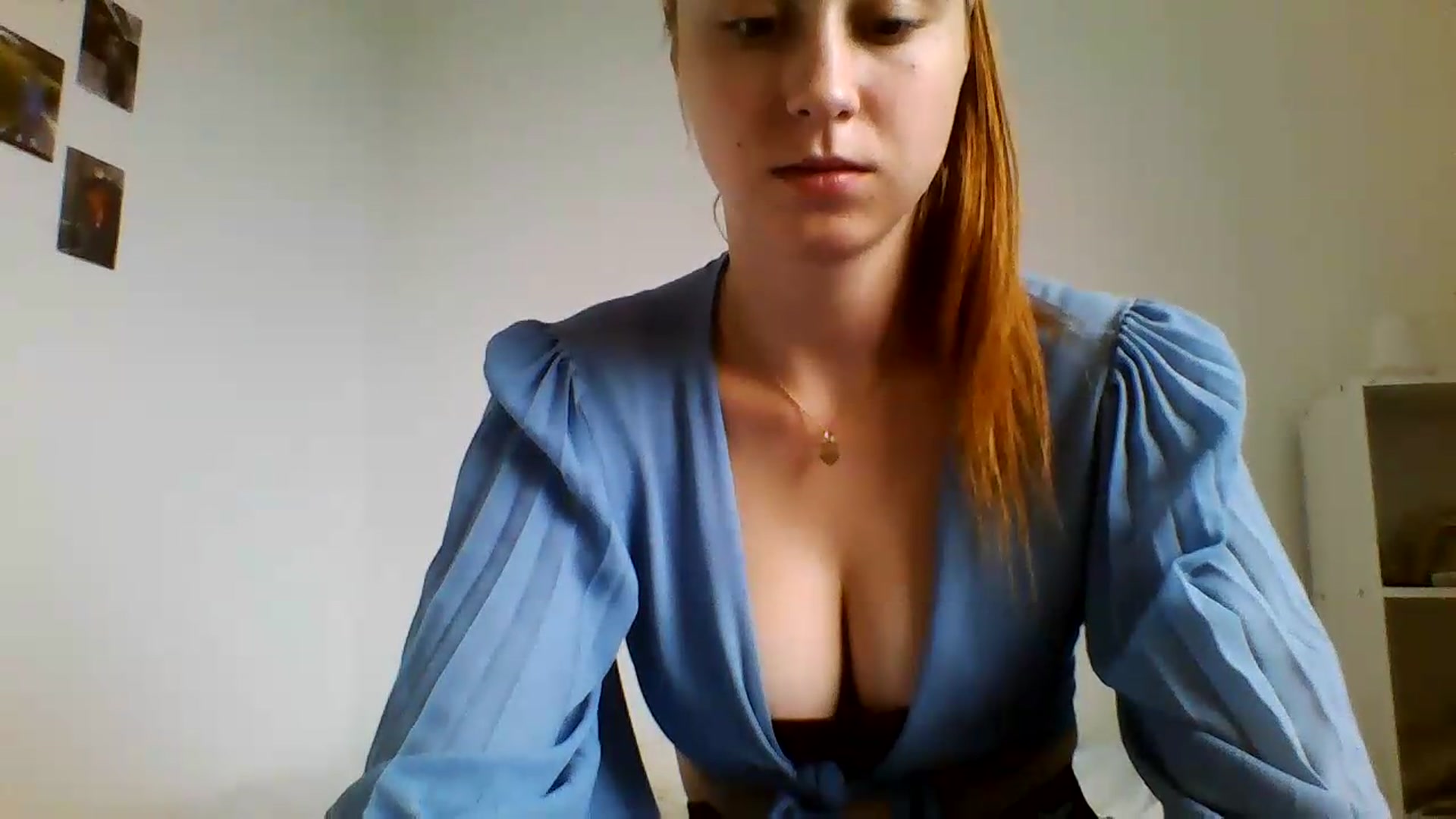 Gallery image thumbnail from RosalieNoir's myfreecams stream on, 07/18/2026, 17:33 image 16 of 20