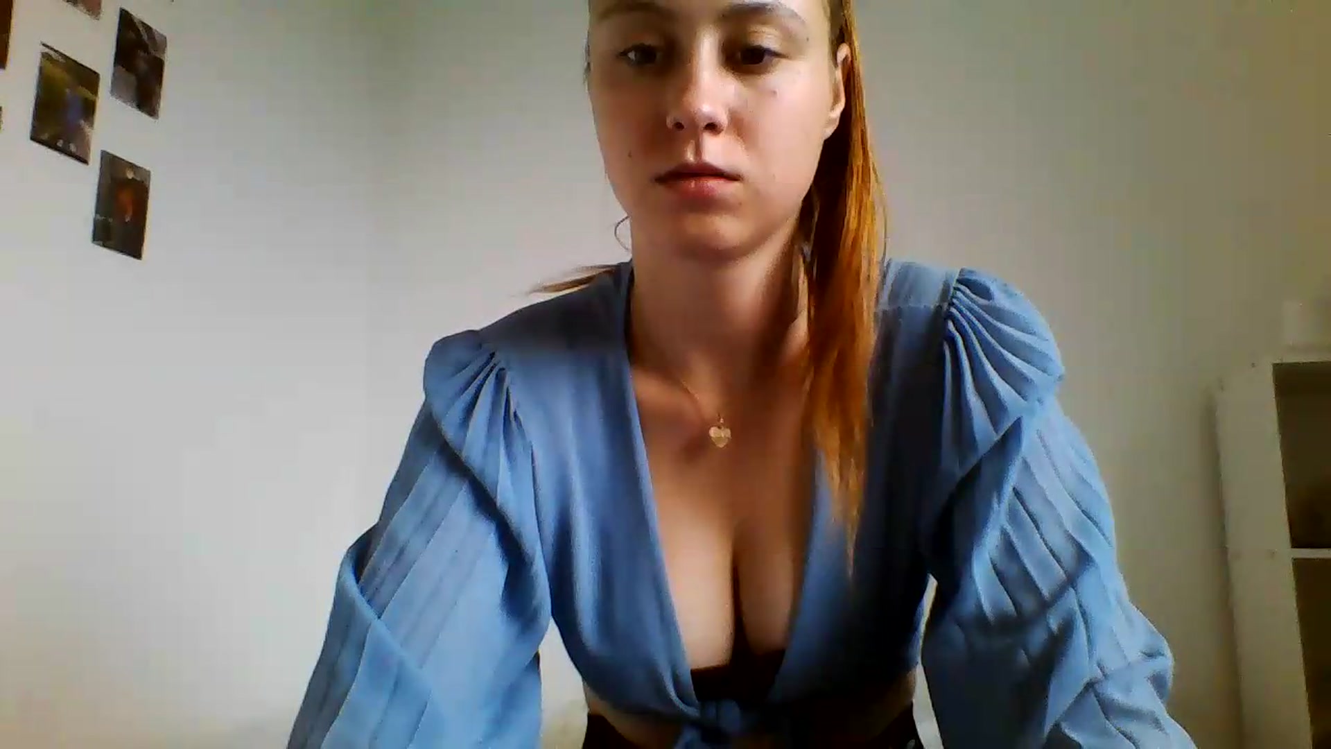 Gallery image thumbnail from RosalieNoir's myfreecams stream on, 07/18/2026, 17:33 image 18 of 20