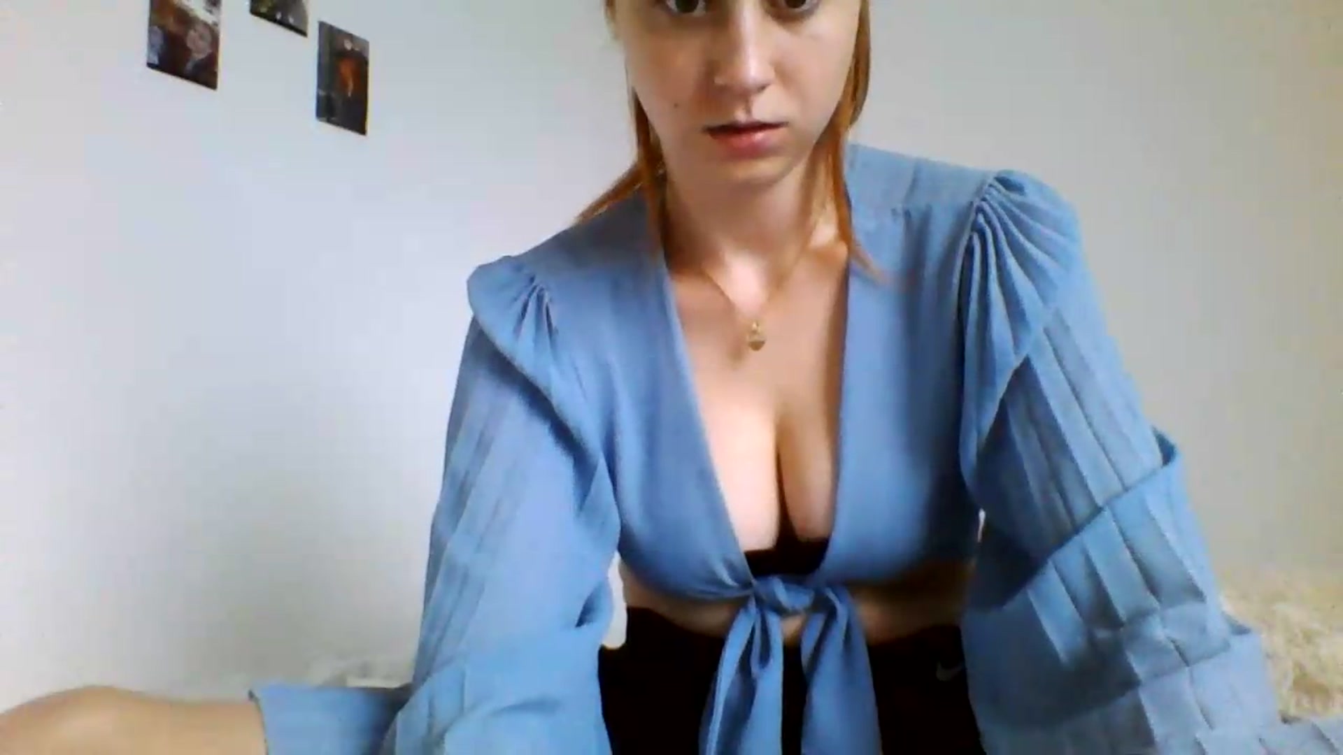 Gallery image thumbnail from RosalieNoir's myfreecams stream on, 07/18/2026, 18:08 image 13 of 20