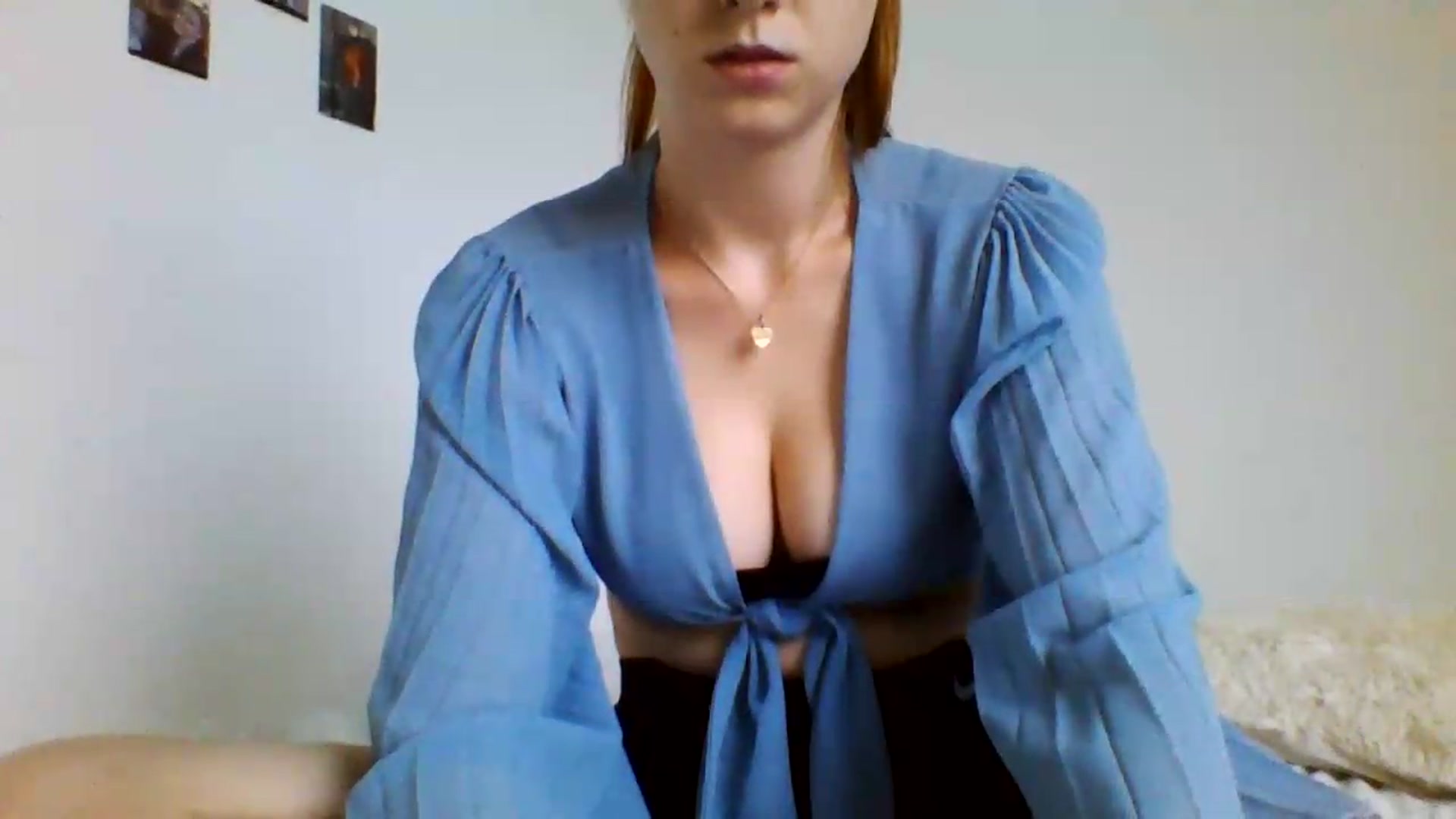 Gallery image thumbnail from RosalieNoir's myfreecams stream on, 07/18/2026, 18:08 image 7 of 20
