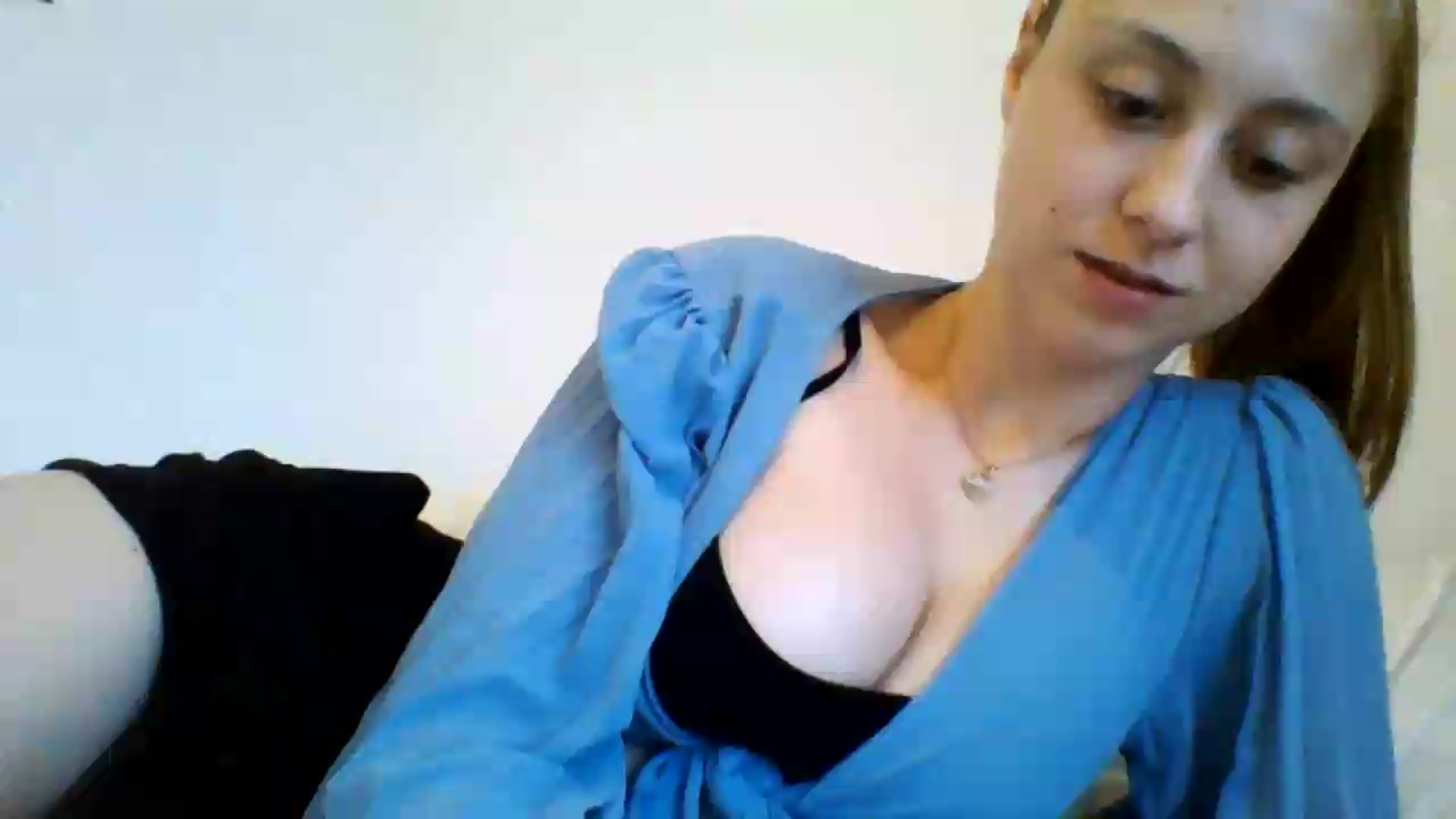 Gallery image thumbnail from RosalieNoir's myfreecams stream on, 07/18/2026, 19:01 image 1 of 20