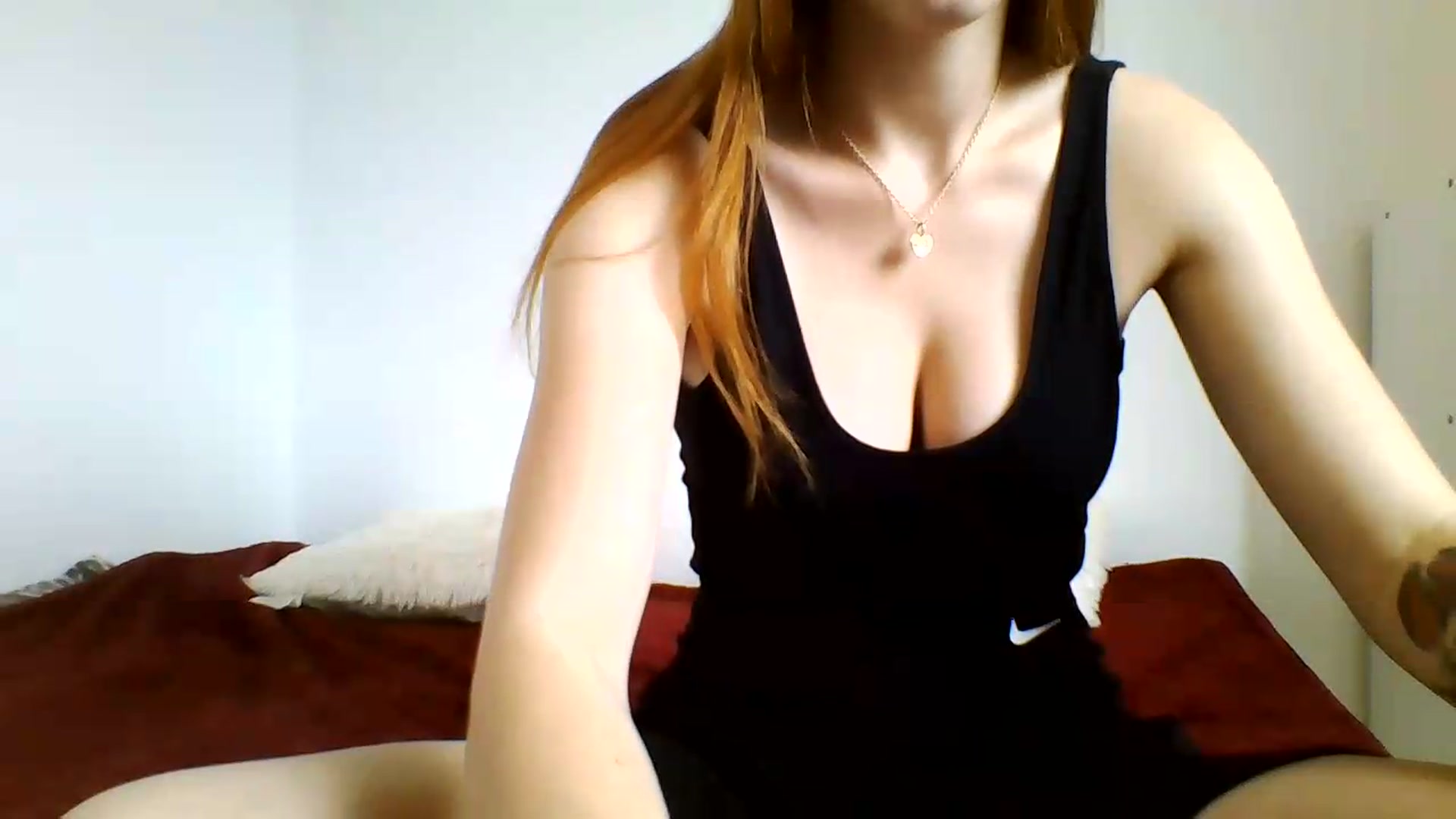 Gallery image thumbnail from RosalieNoir's myfreecams stream on, 07/19/2026, 11:49 image 17 of 20