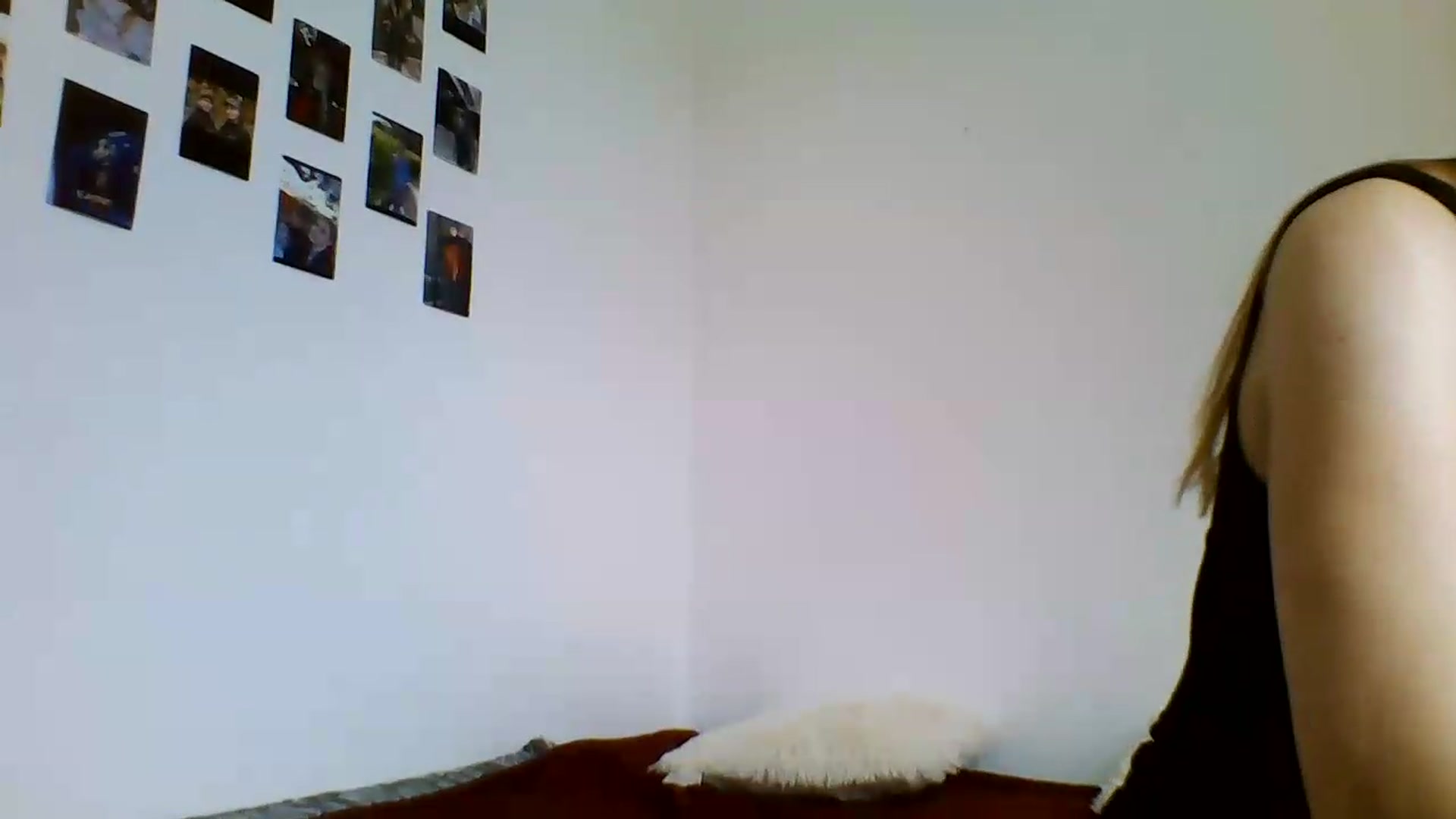 Gallery image thumbnail from RosalieNoir's myfreecams stream on, 07/19/2026, 12:22 image 9 of 20