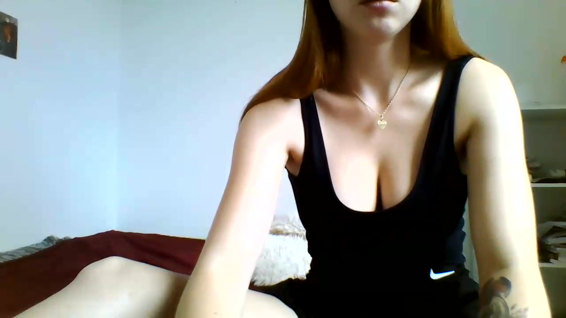 Gallery image thumbnail from RosalieNoir's myfreecams stream on, 07/19/2026, 14:38 image 16 of 20