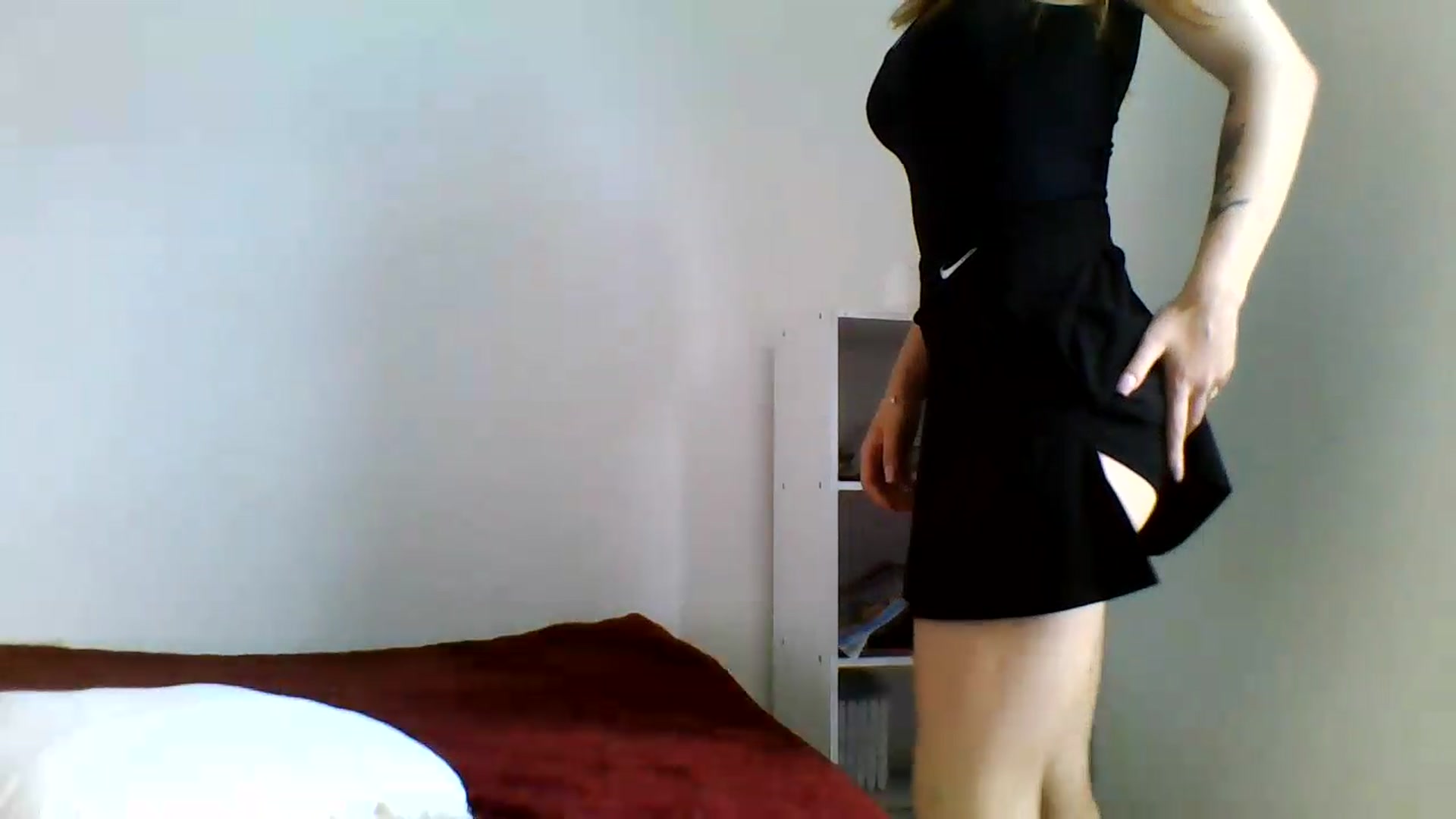 Gallery image thumbnail from RosalieNoir's myfreecams stream on, 07/19/2026, 14:38 image 19 of 20